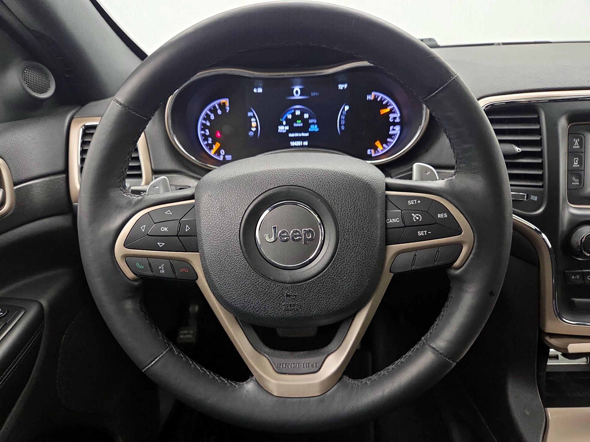 Thumbnail: 2015 Jeep Grand Cherokee - 10