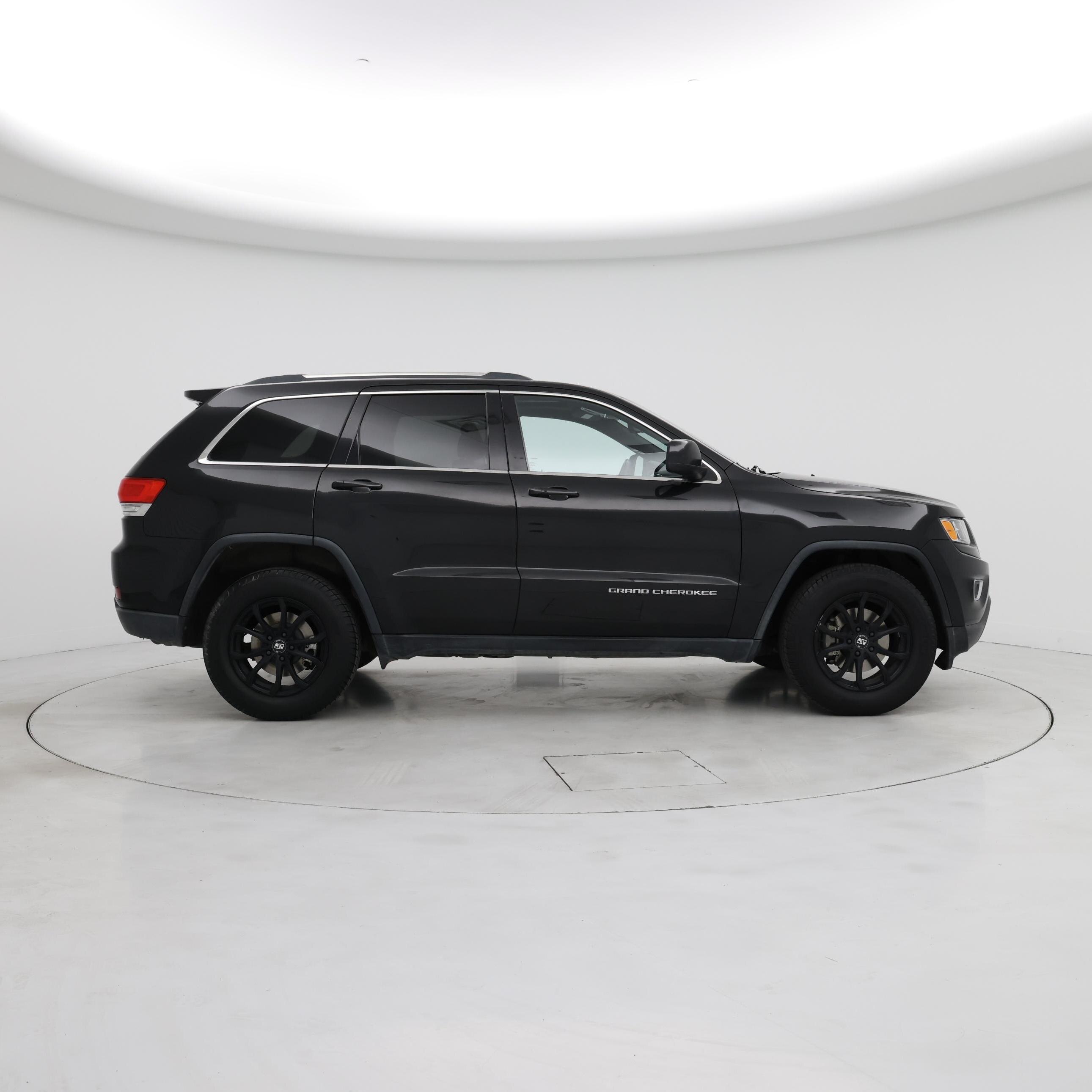 Thumbnail: 2015 Jeep Grand Cherokee - 7