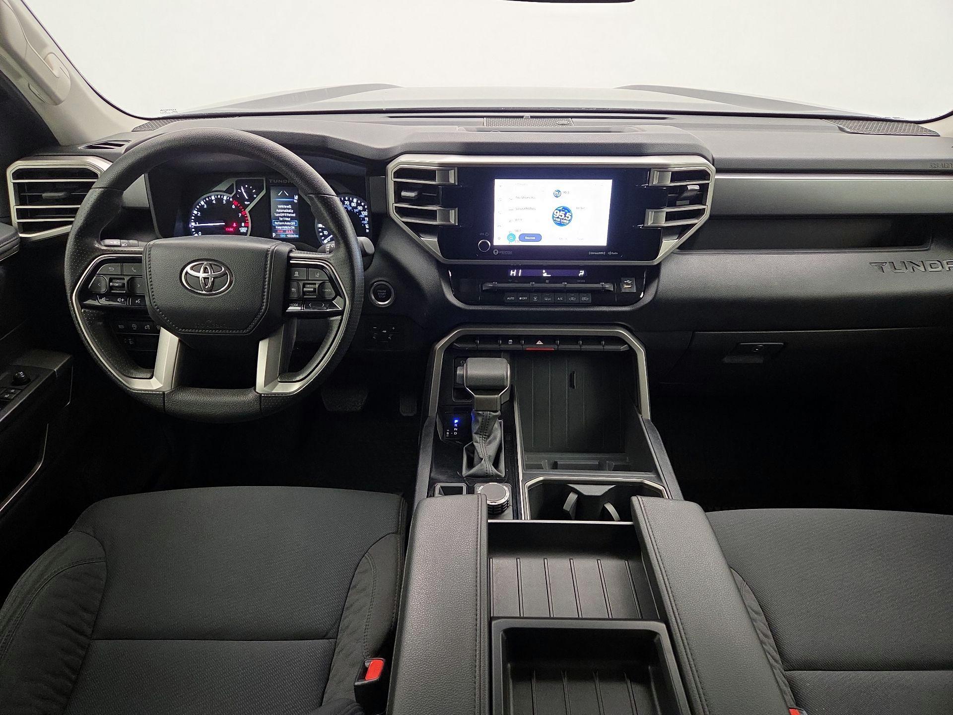 Thumbnail: 2022 Toyota Tundra - 9