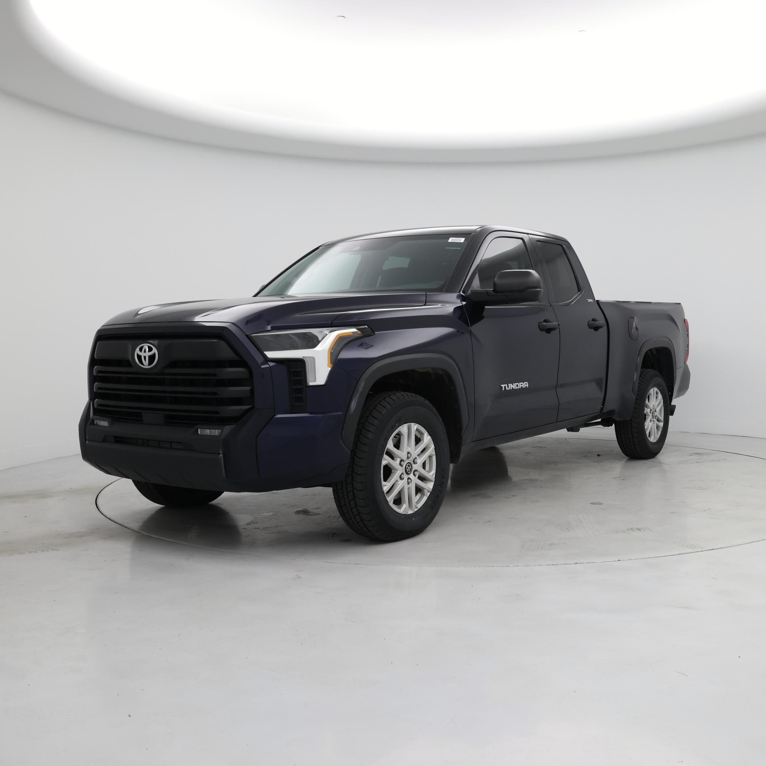 Thumbnail: 2022 Toyota Tundra - 4