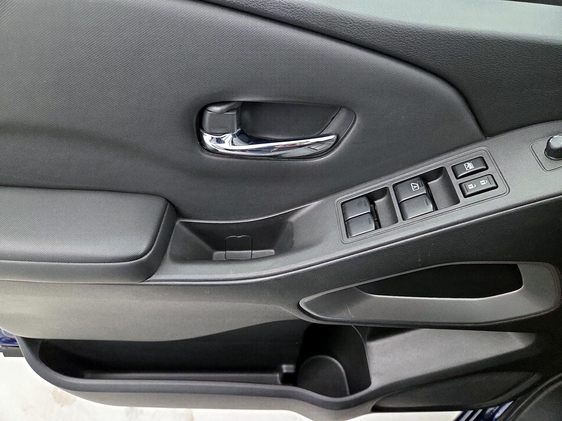 Thumbnail: 2023 Nissan Frontier - 12