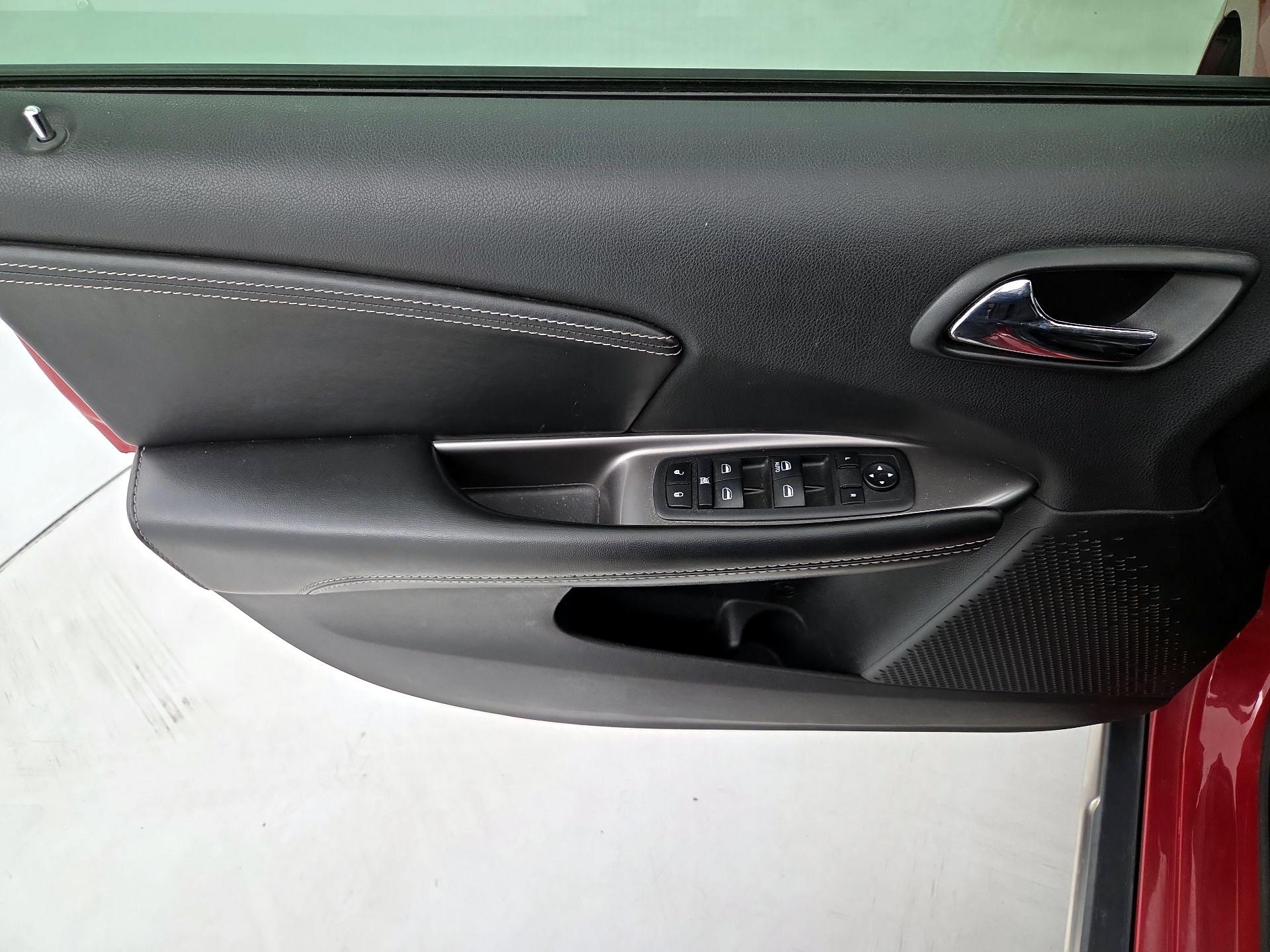 Thumbnail: 2019 Dodge Journey - 12