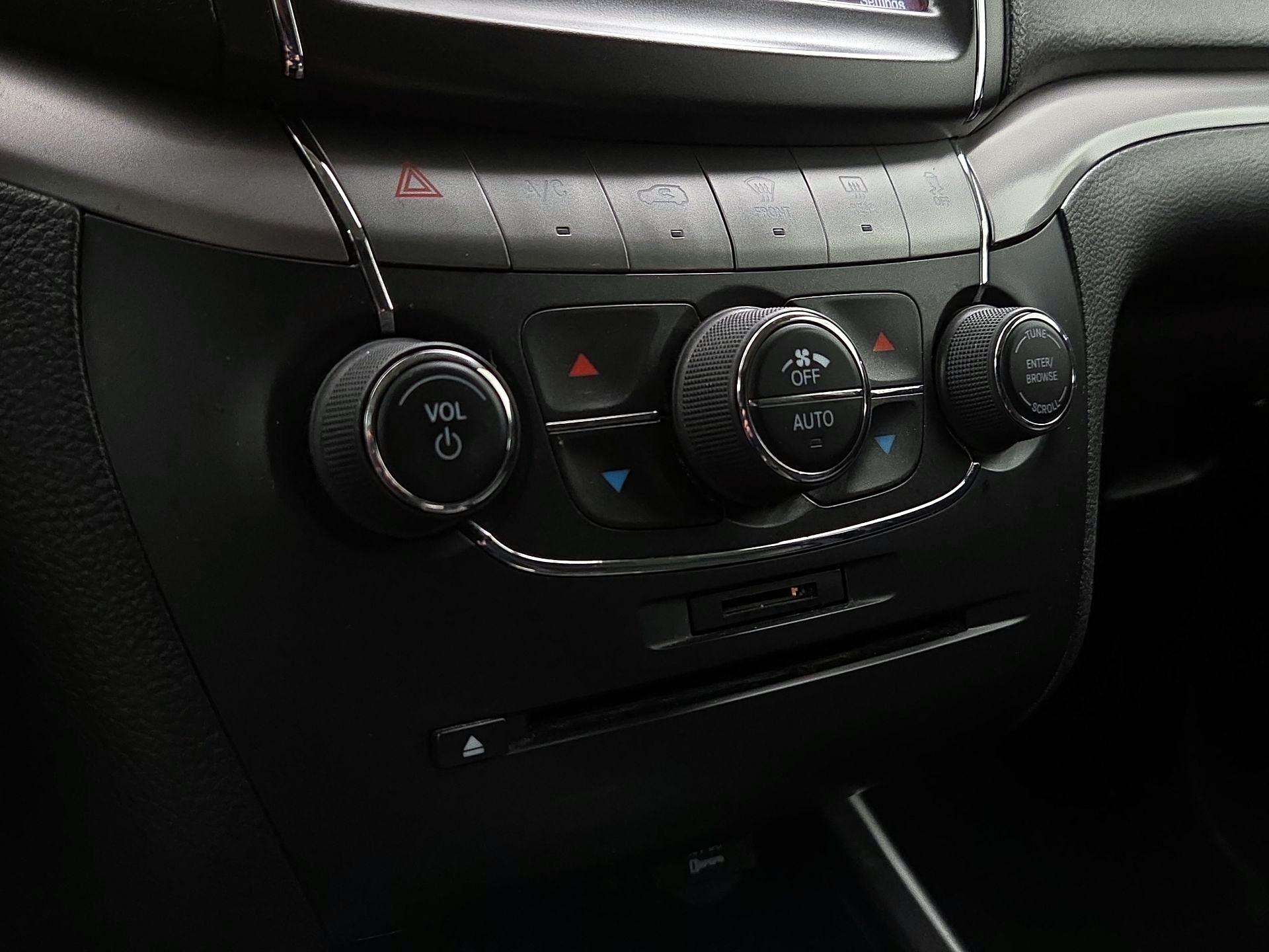 Thumbnail: 2019 Dodge Journey - 16