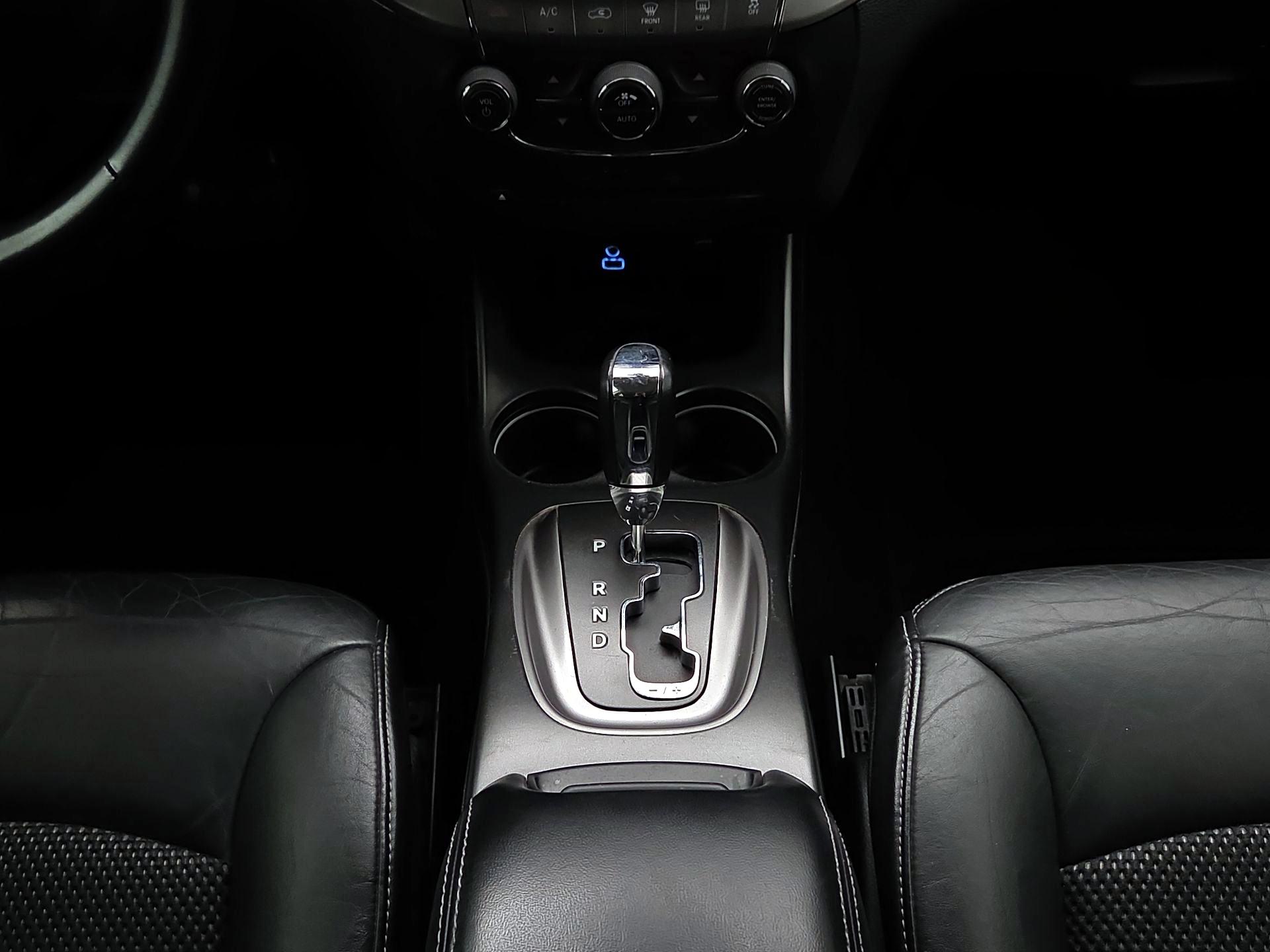 Thumbnail: 2019 Dodge Journey - 17