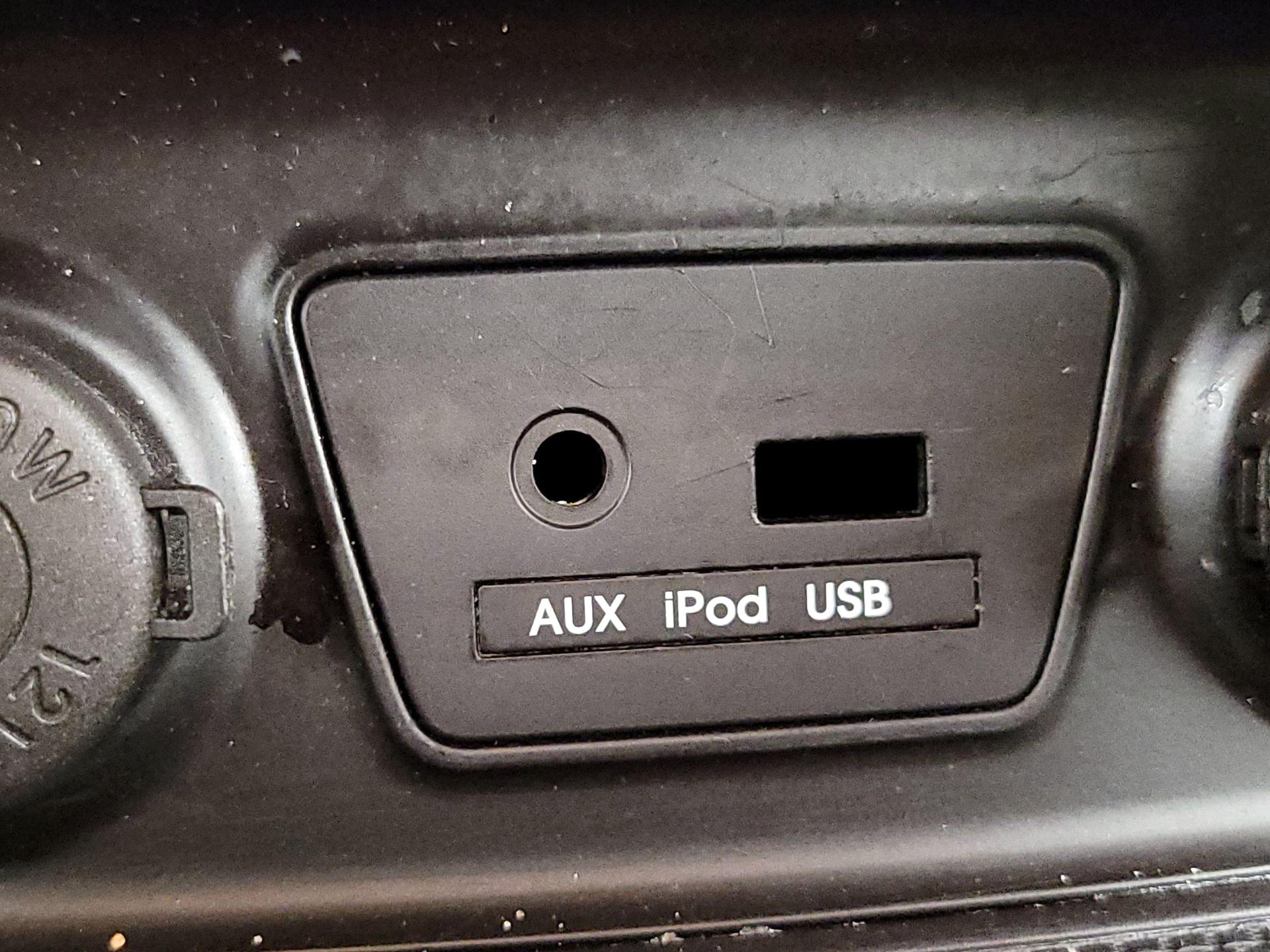 Thumbnail: 2014 Hyundai Tucson - 18