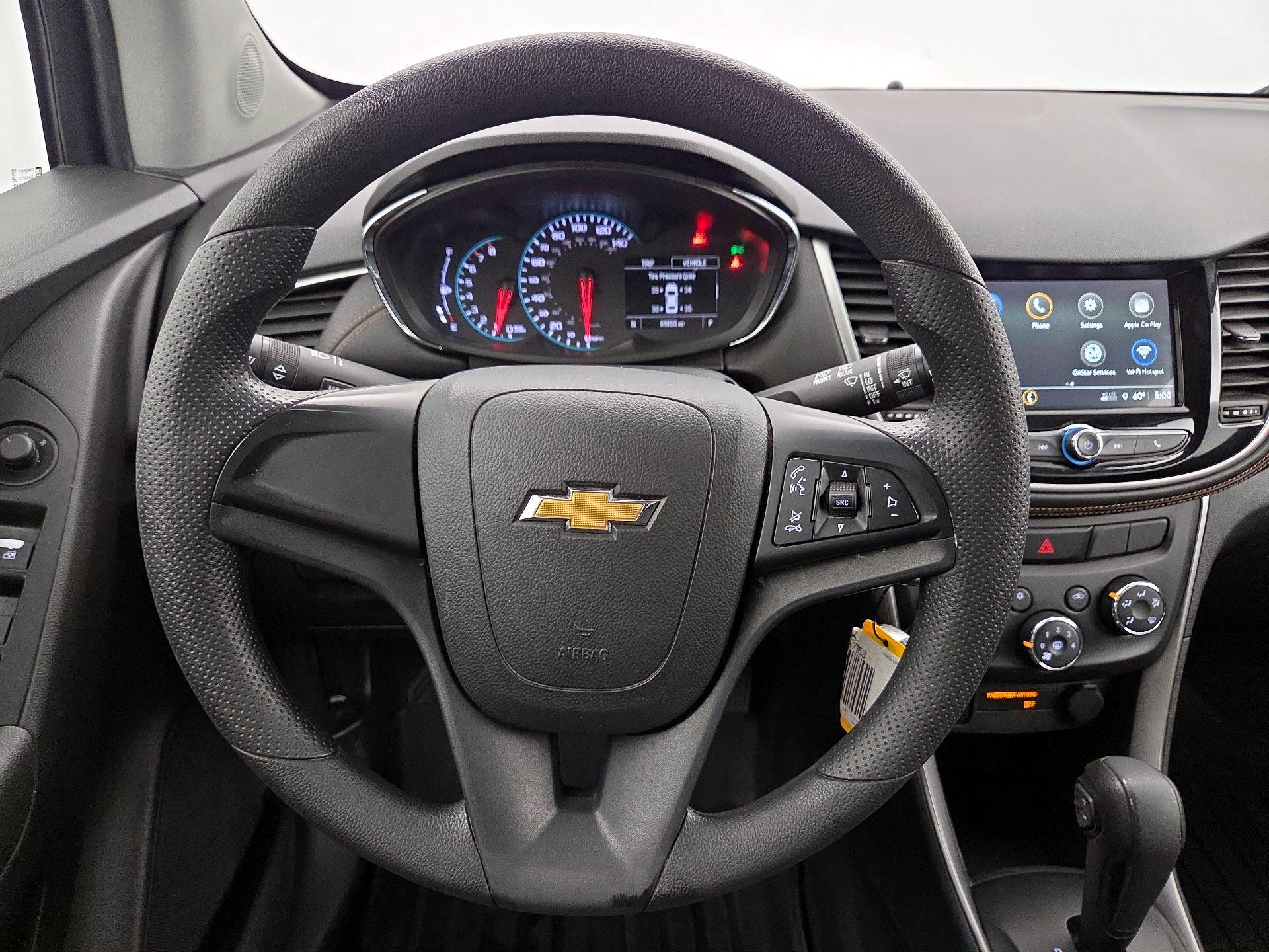 Thumbnail: 2018 Chevrolet Trax - 10
