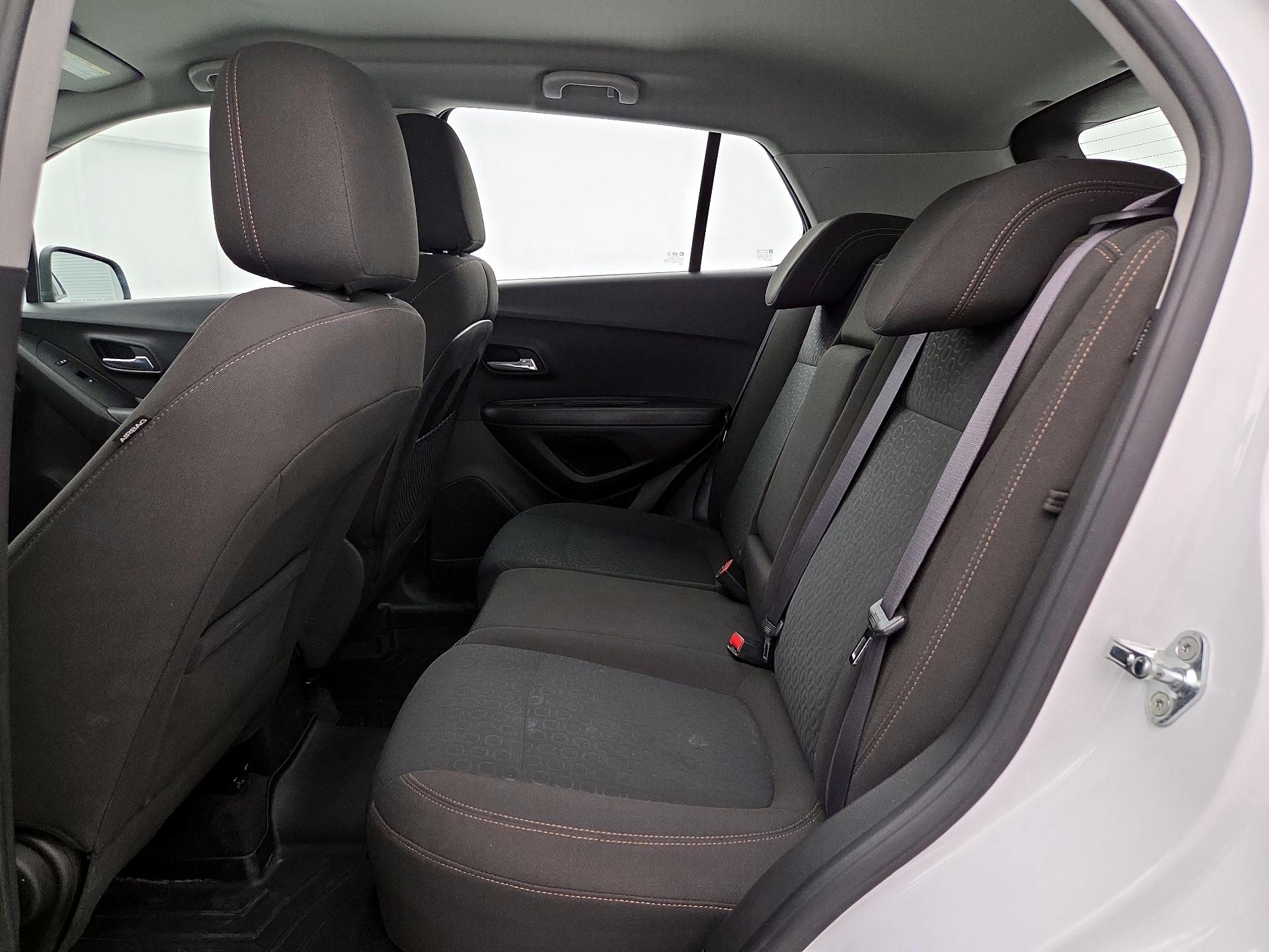 Thumbnail: 2018 Chevrolet Trax - 18