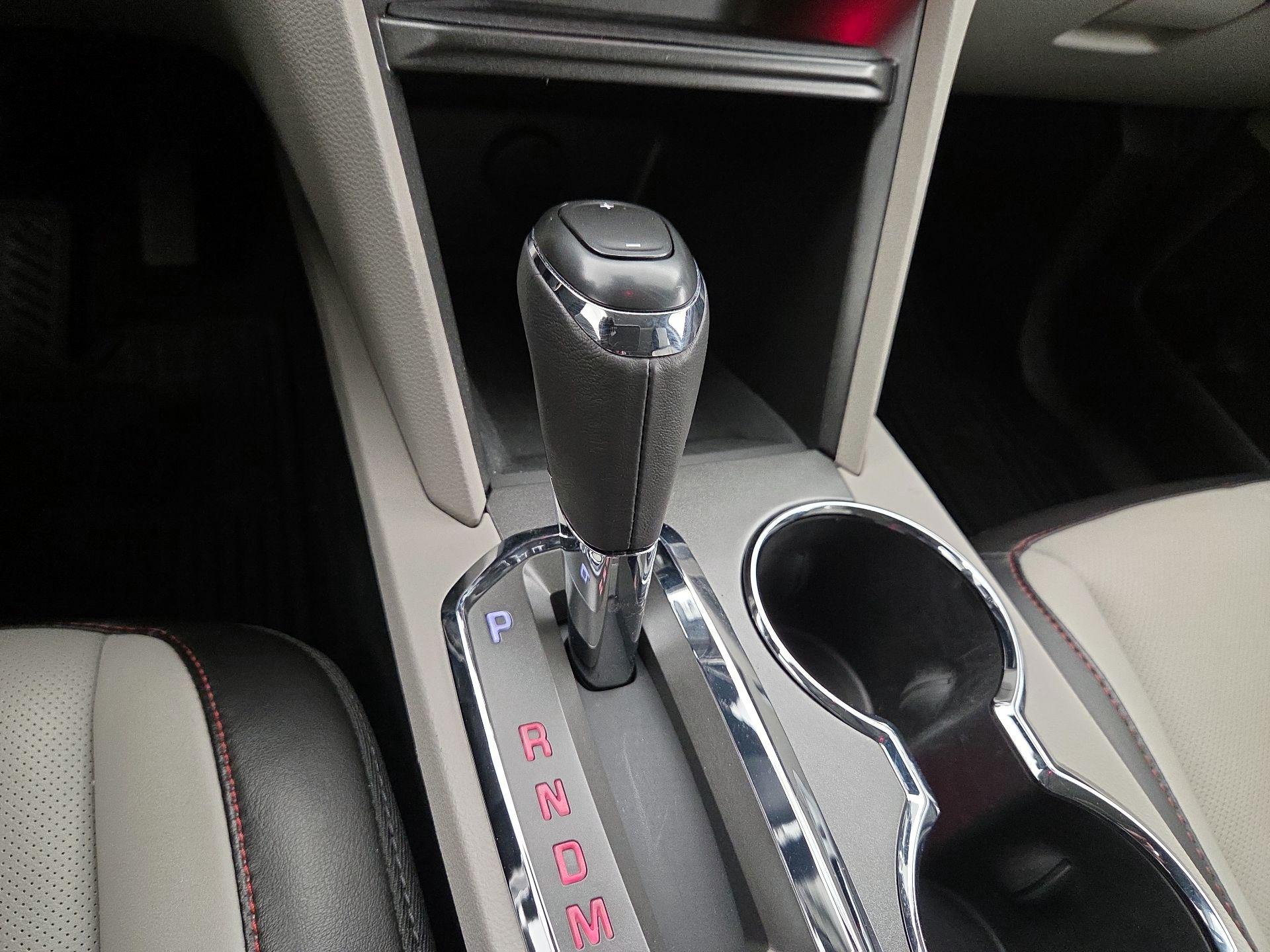 Thumbnail: 2016 GMC Terrain - 16