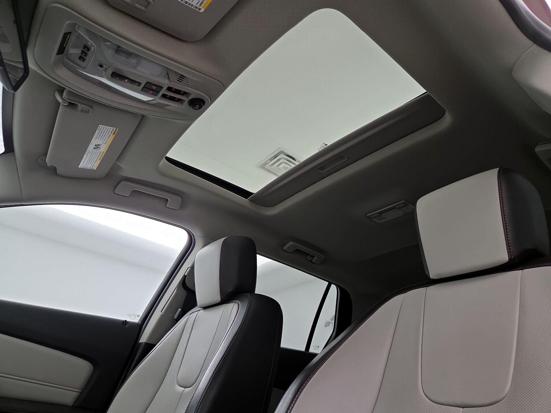 Thumbnail: 2016 GMC Terrain - 17