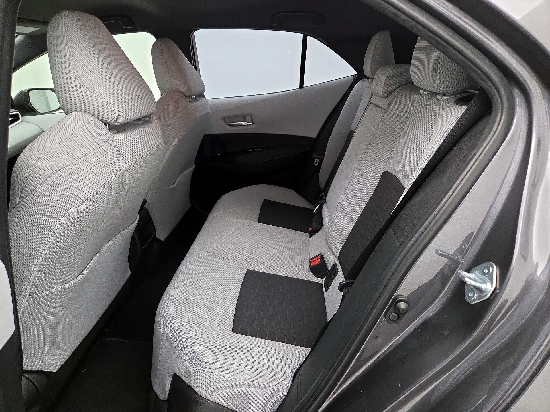 Thumbnail: 2021 Toyota Corolla - 18