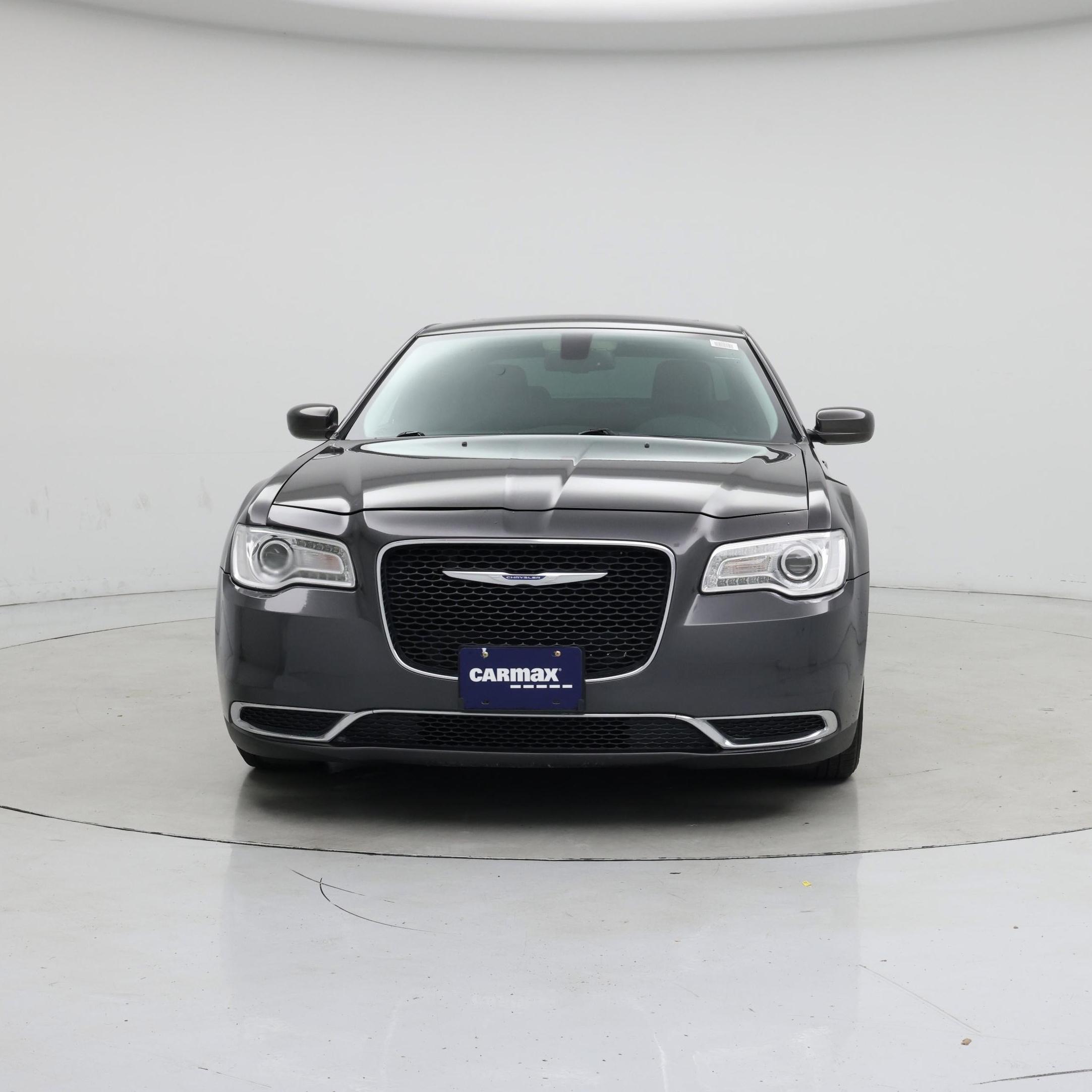 Thumbnail: 2016 Chrysler 300 - 5