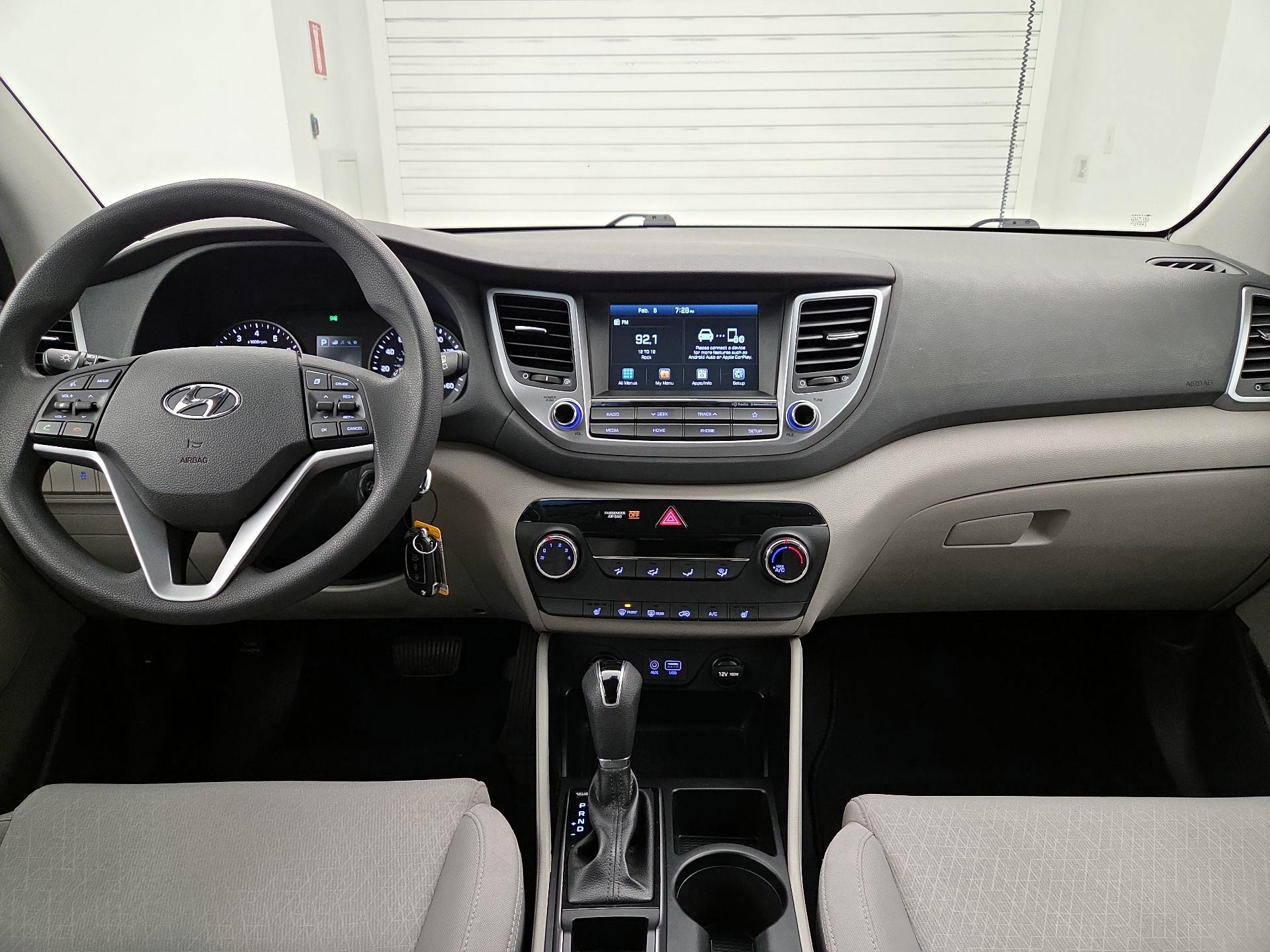 Thumbnail: 2018 Hyundai Tucson - 9