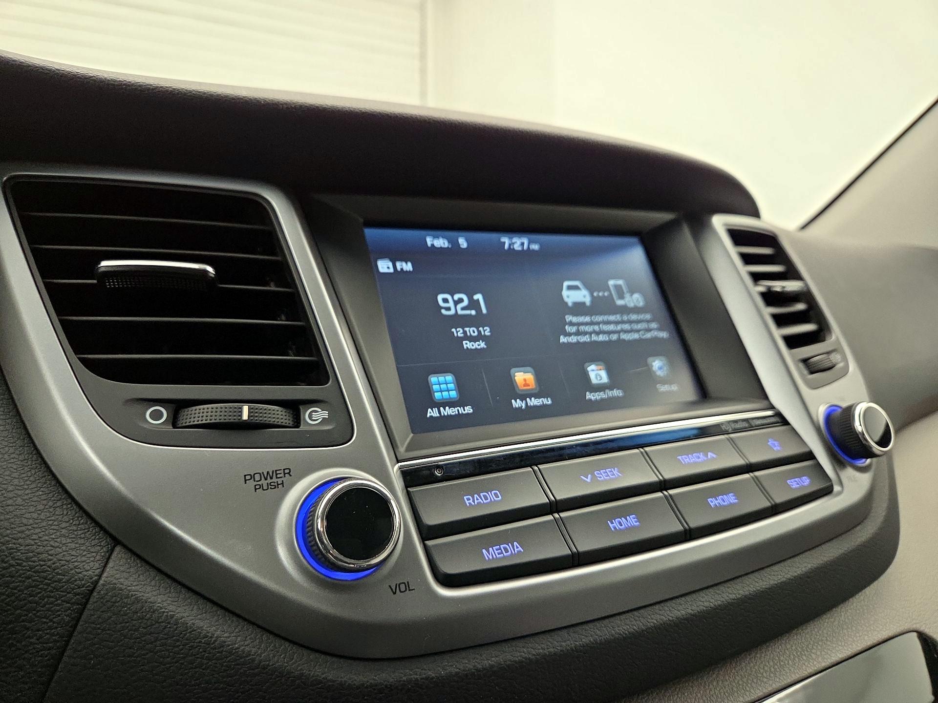 Thumbnail: 2018 Hyundai Tucson - 15