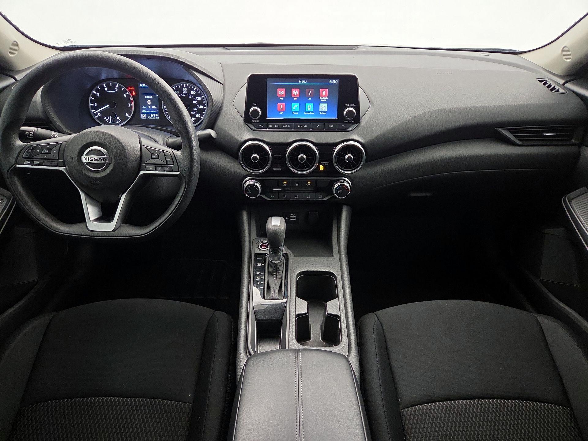 Thumbnail: 2023 Nissan Sentra - 9