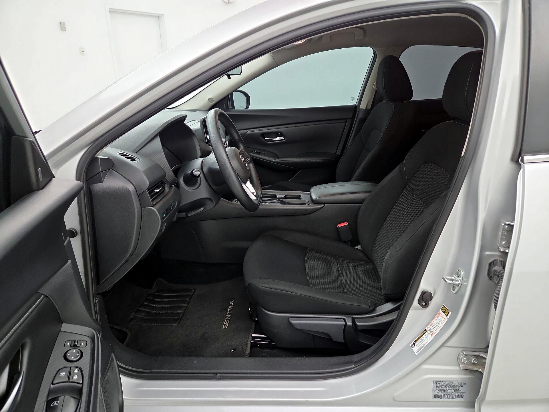 Thumbnail: 2023 Nissan Sentra - 11
