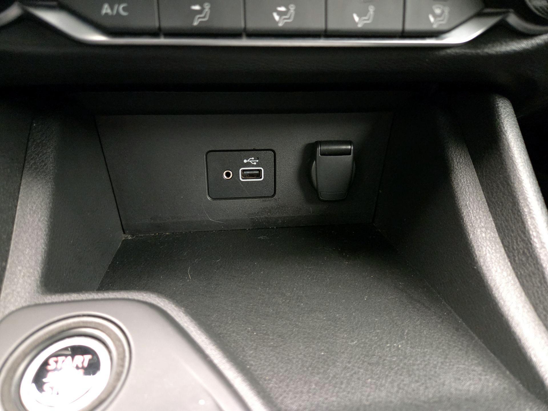 Thumbnail: 2023 Nissan Sentra - 18