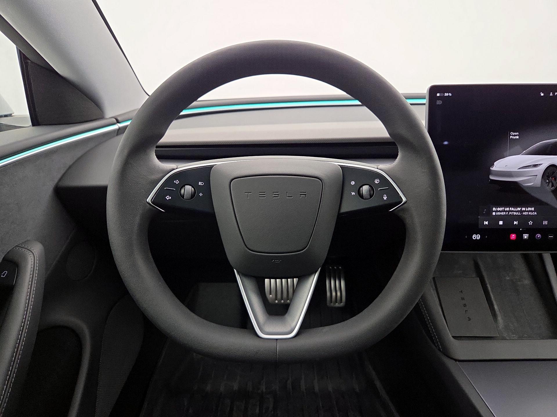 Thumbnail: 2024 Tesla Model 3 - 10