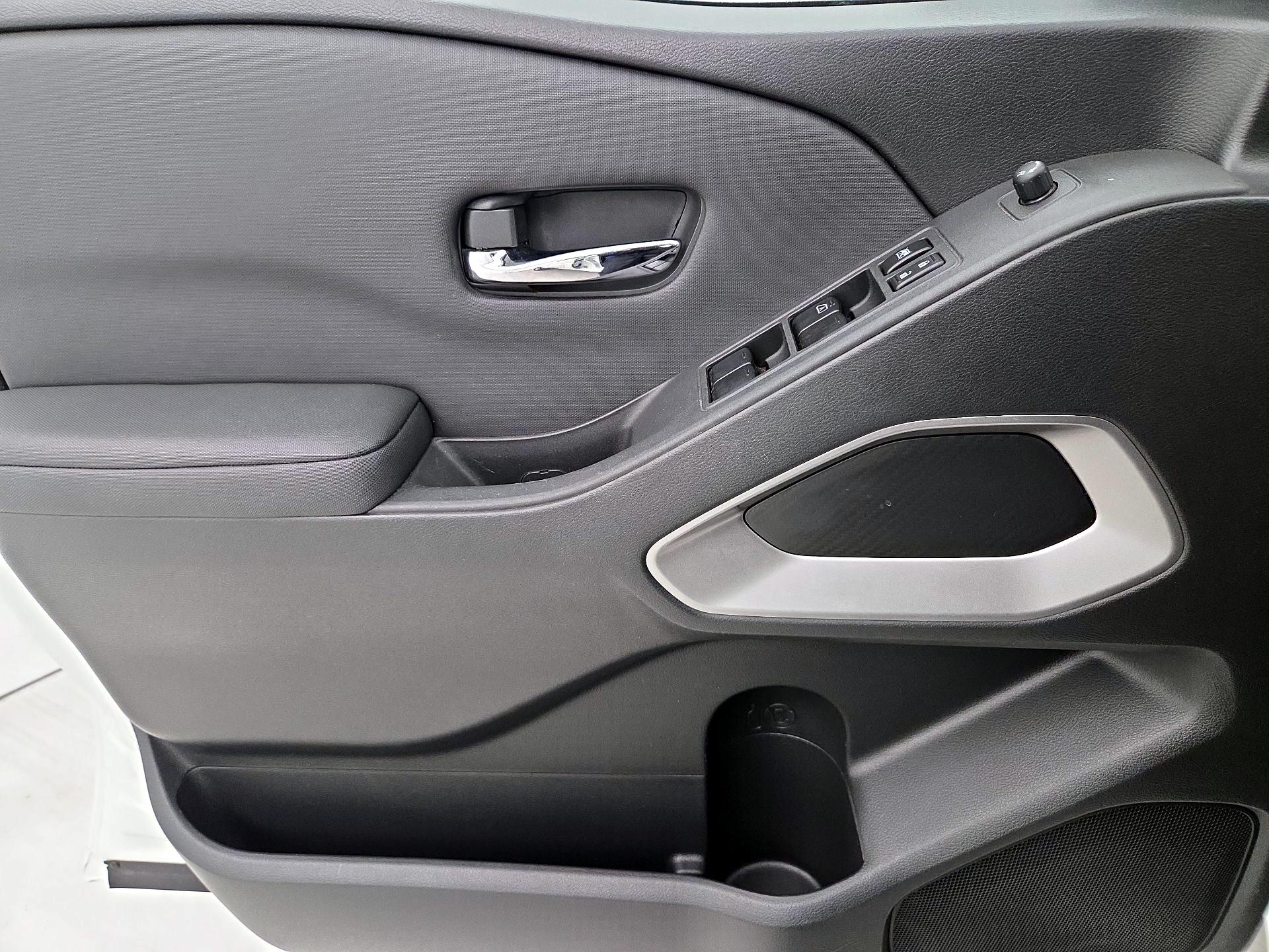 Thumbnail: 2024 Nissan Frontier - 12