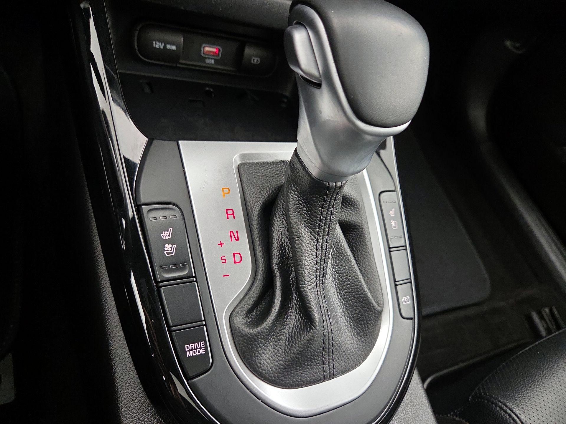 Thumbnail: 2023 Kia Forte - 18