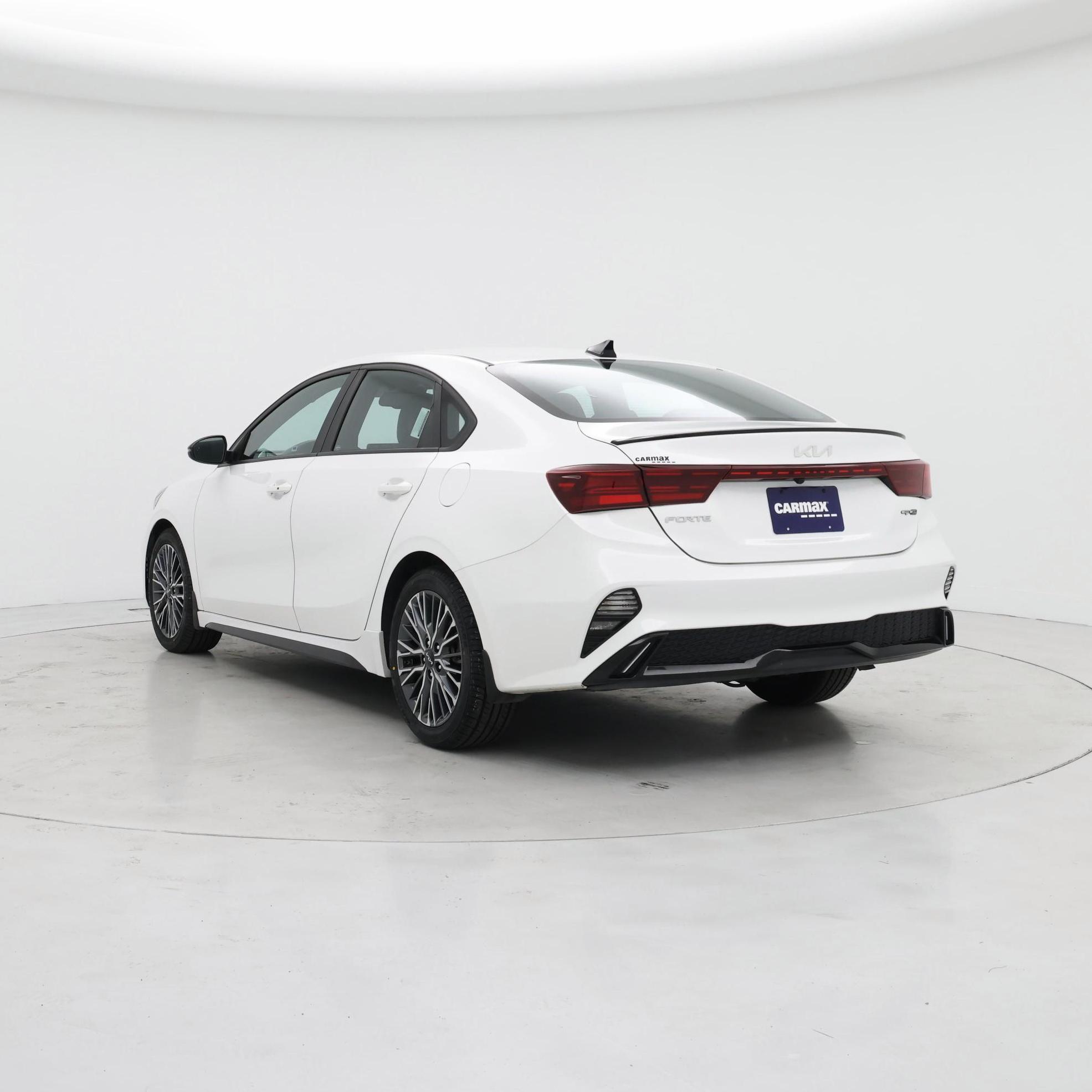 Thumbnail: 2023 Kia Forte - 2