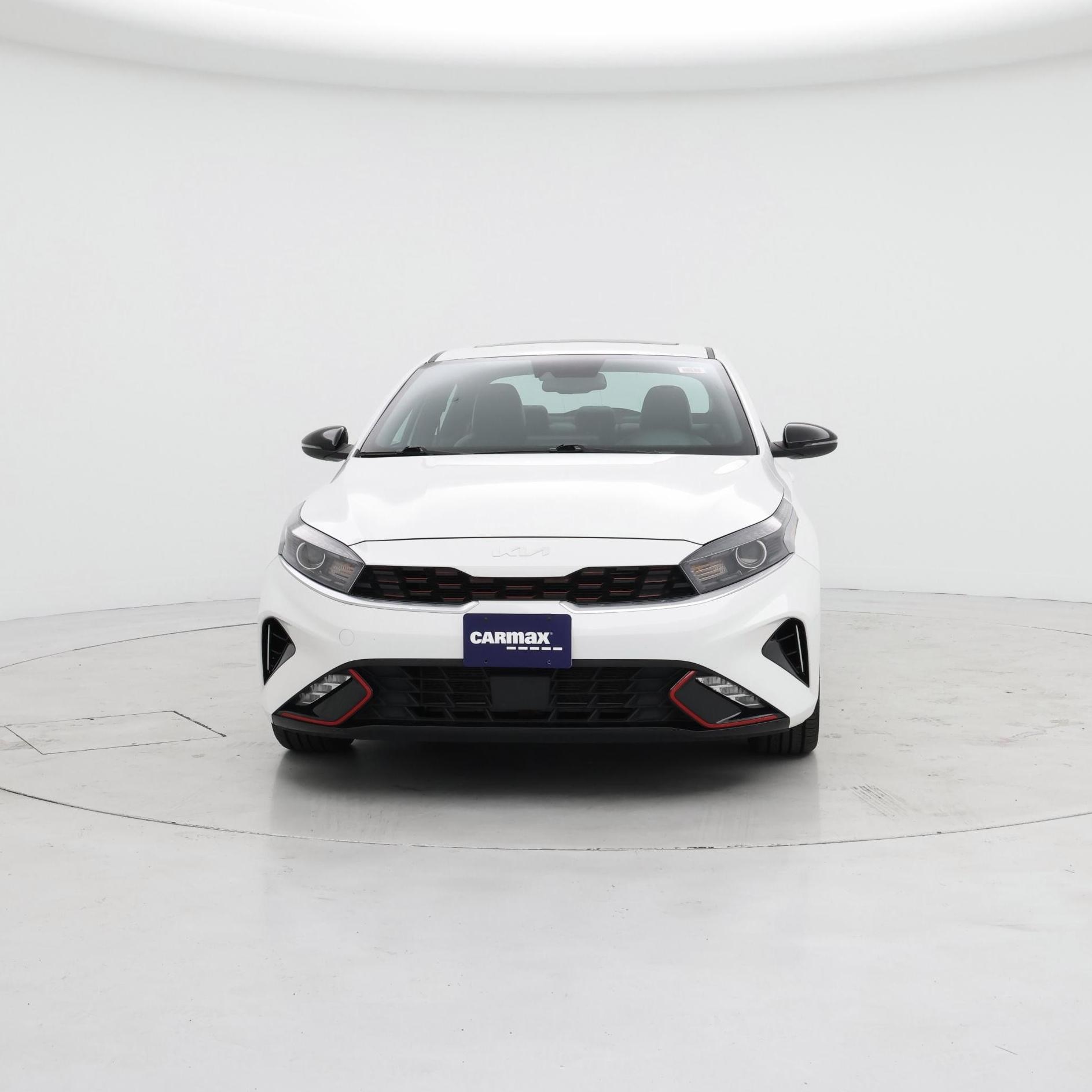 Thumbnail: 2023 Kia Forte - 5