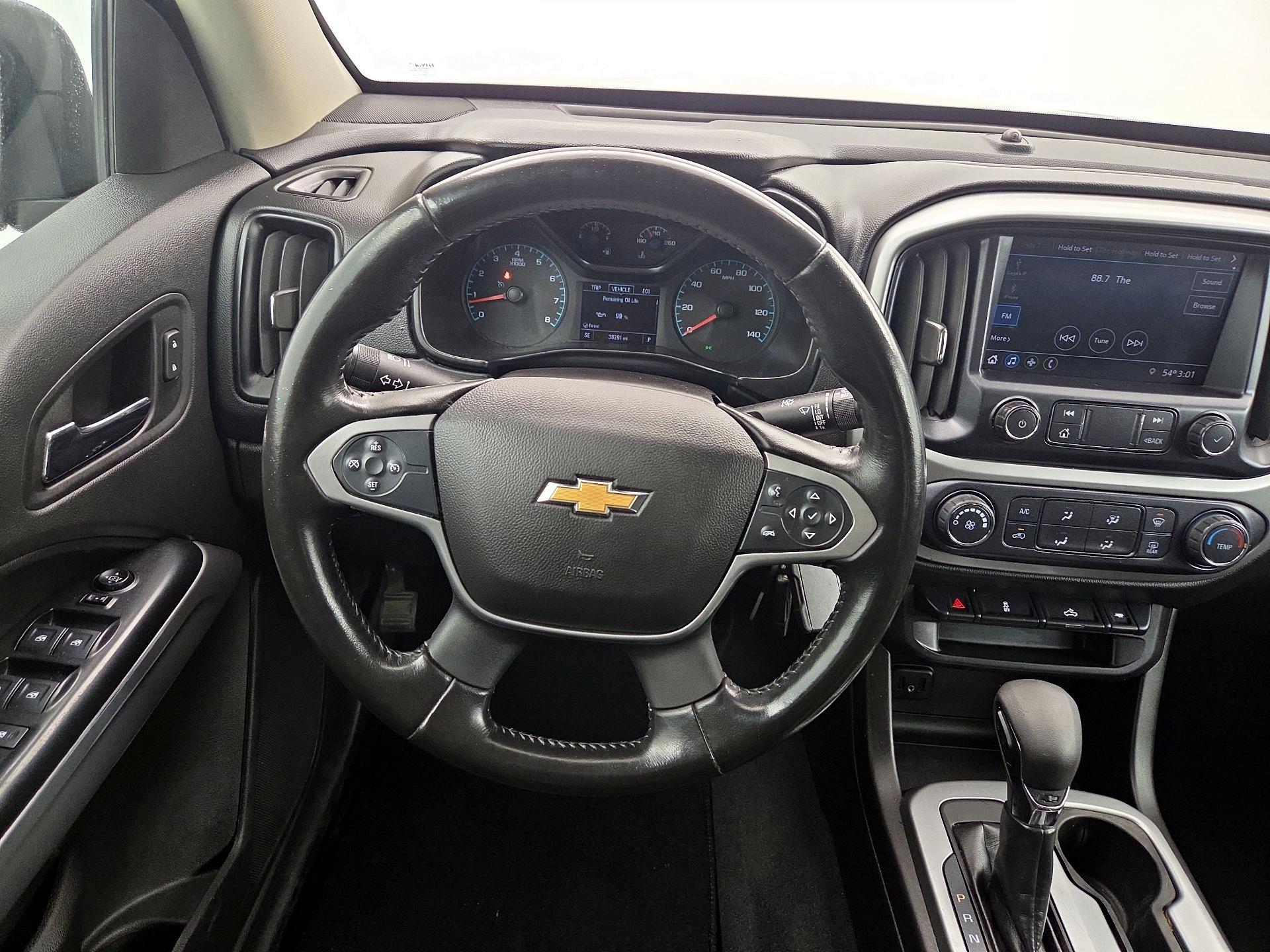 Thumbnail: 2022 Chevrolet Colorado - 10