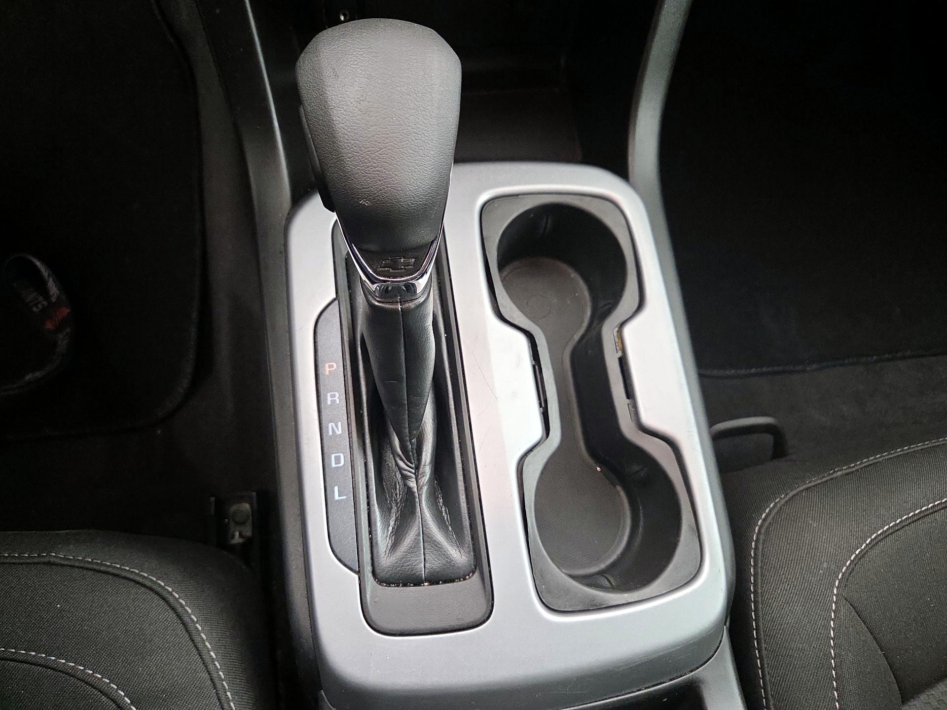 Thumbnail: 2022 Chevrolet Colorado - 17