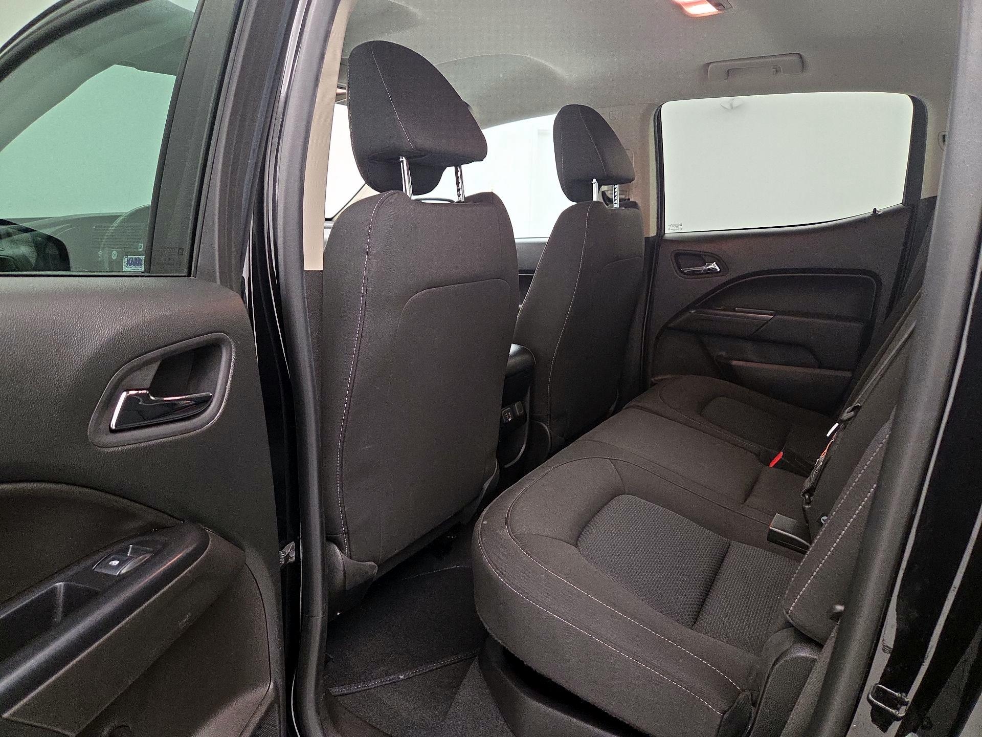 Thumbnail: 2022 Chevrolet Colorado - 19