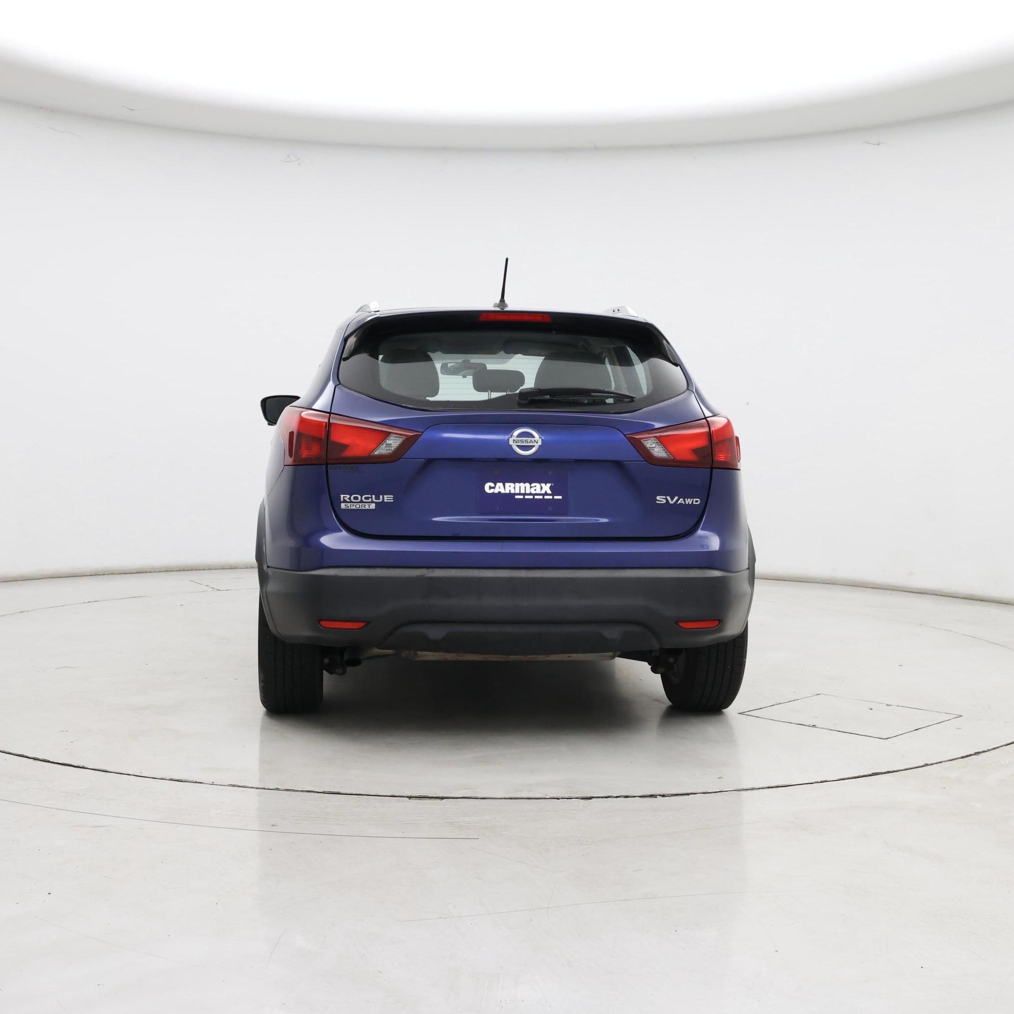 Thumbnail: 2017 Nissan Rogue Sport - 6