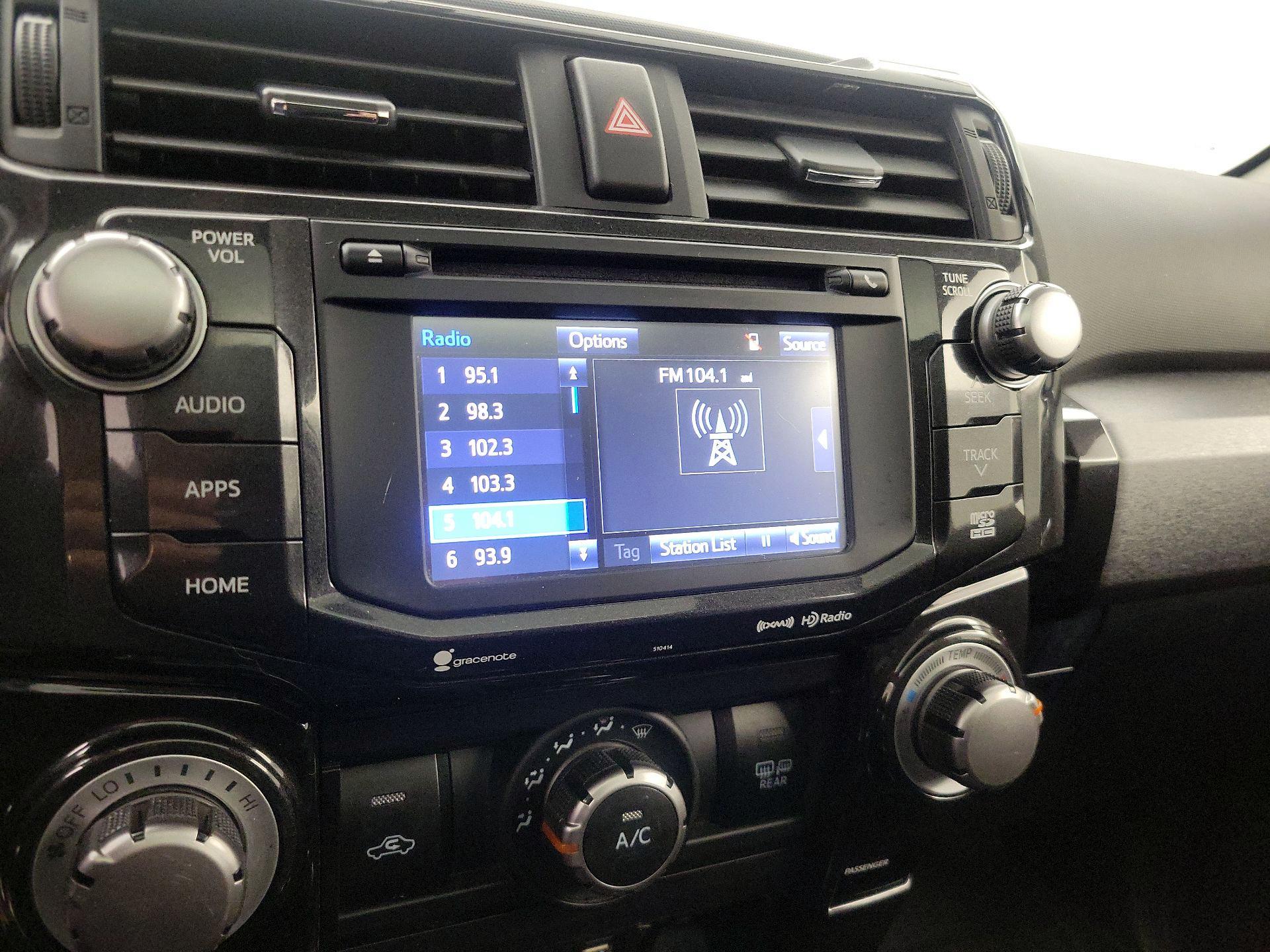 Thumbnail: 2019 Toyota 4Runner - 16