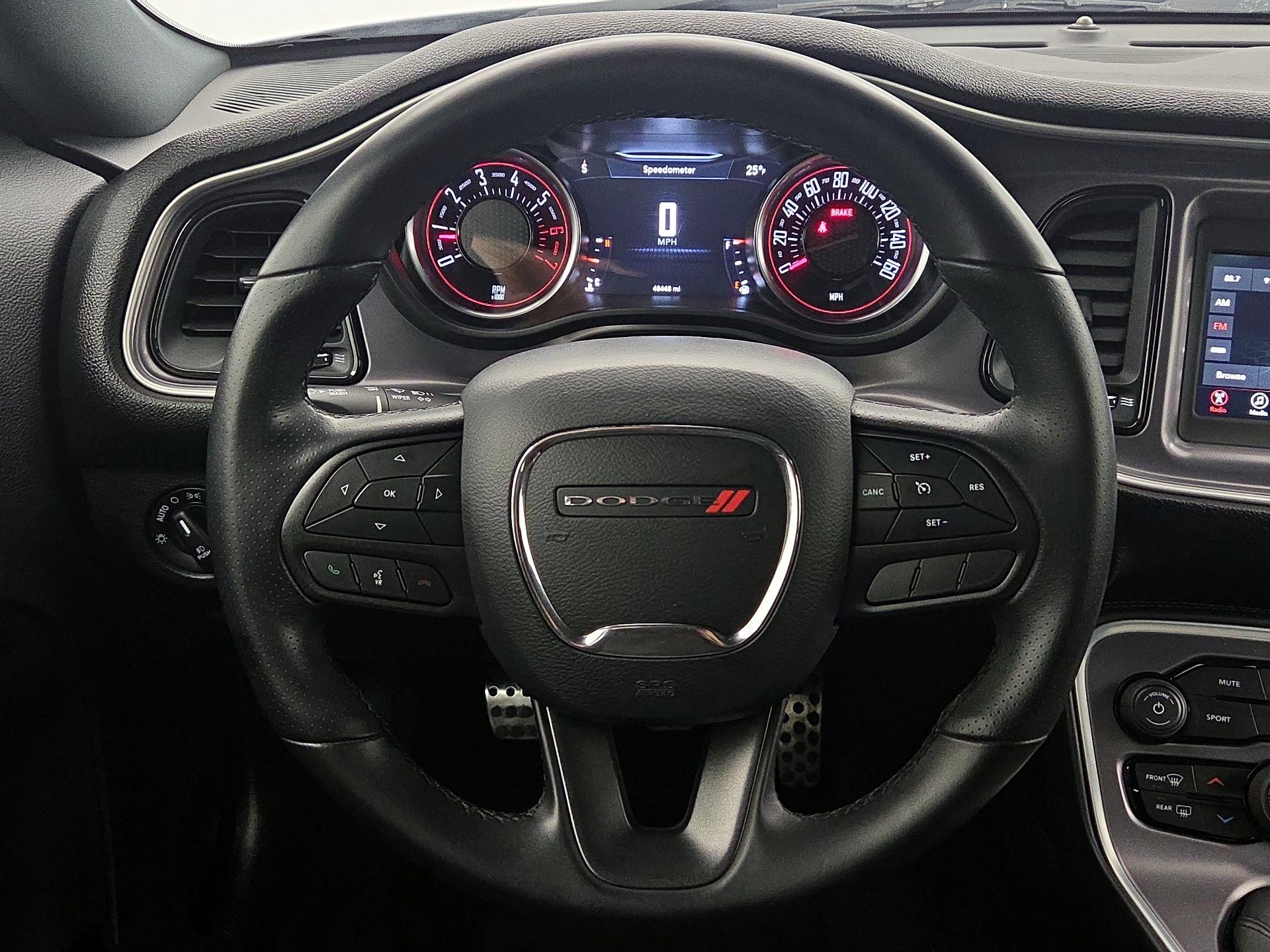 Thumbnail: 2020 Dodge Challenger - 10