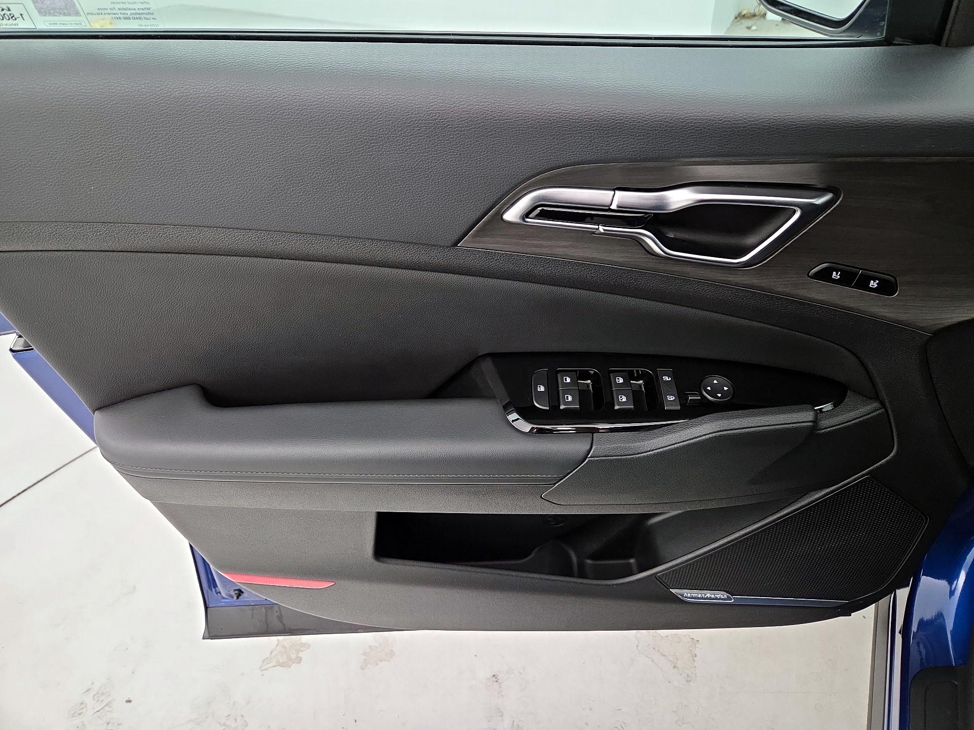 Thumbnail: 2024 Kia Sportage - 12