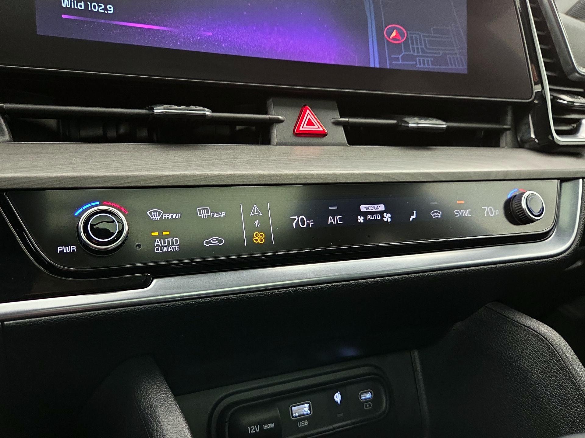 Thumbnail: 2024 Kia Sportage - 17