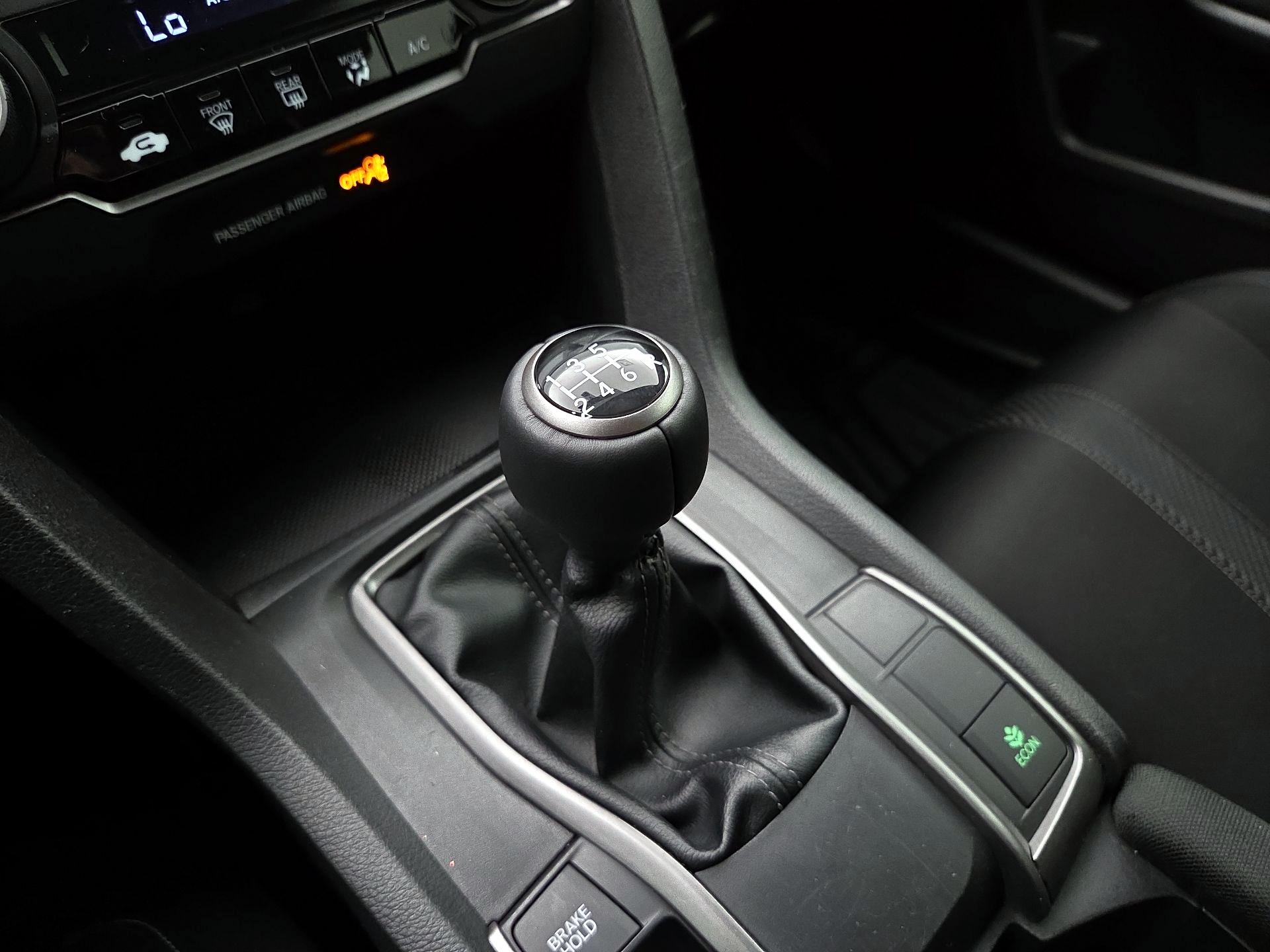 Thumbnail: 2018 Honda Civic - 15