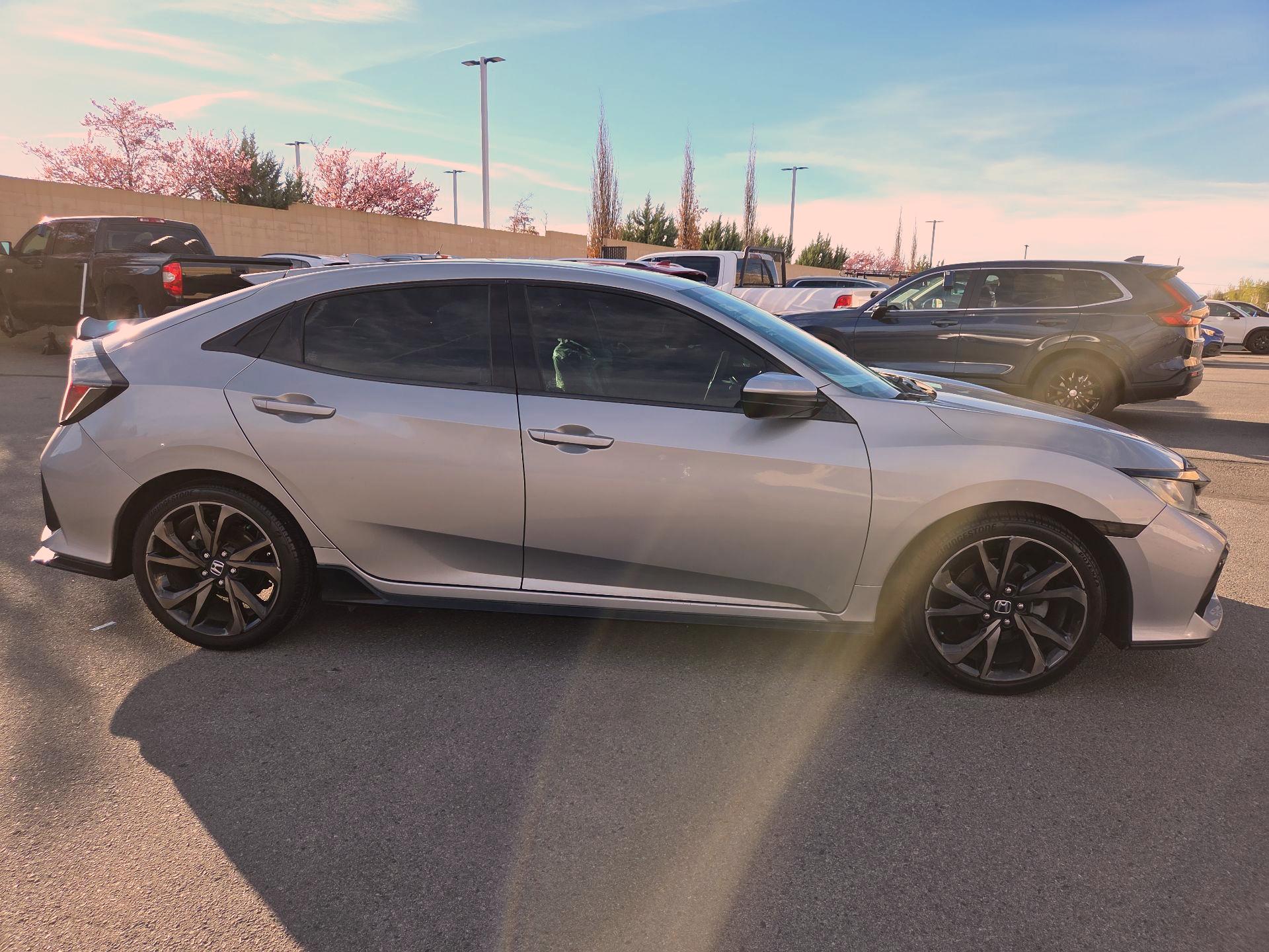 Thumbnail: 2018 Honda Civic - 4