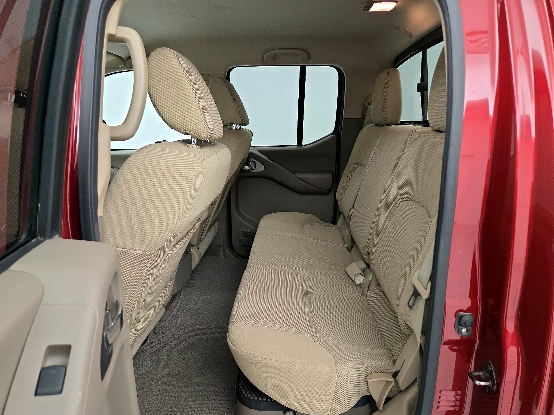 Thumbnail: 2014 Nissan Frontier - 18