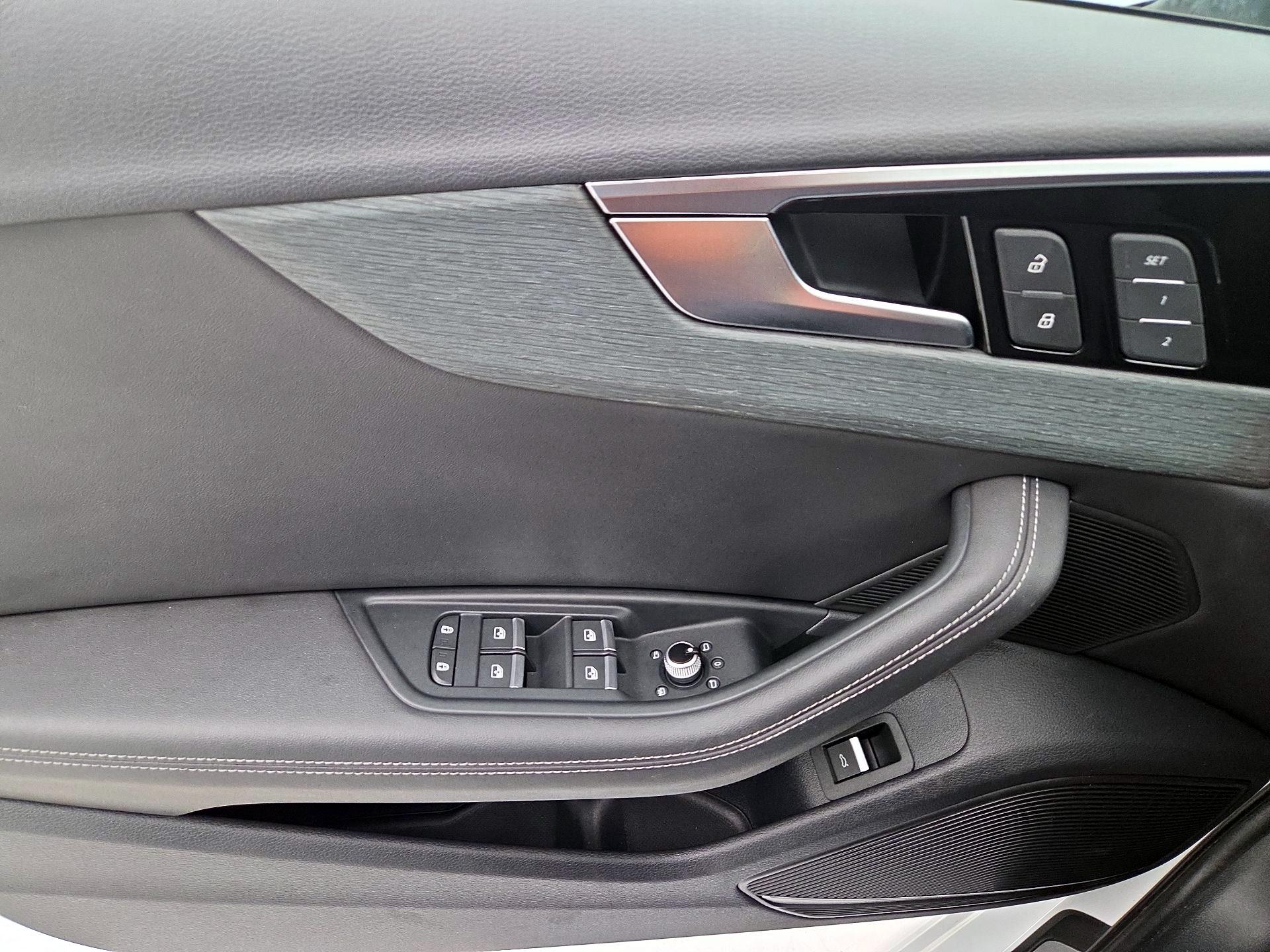 Thumbnail: 2021 Audi A4 - 12