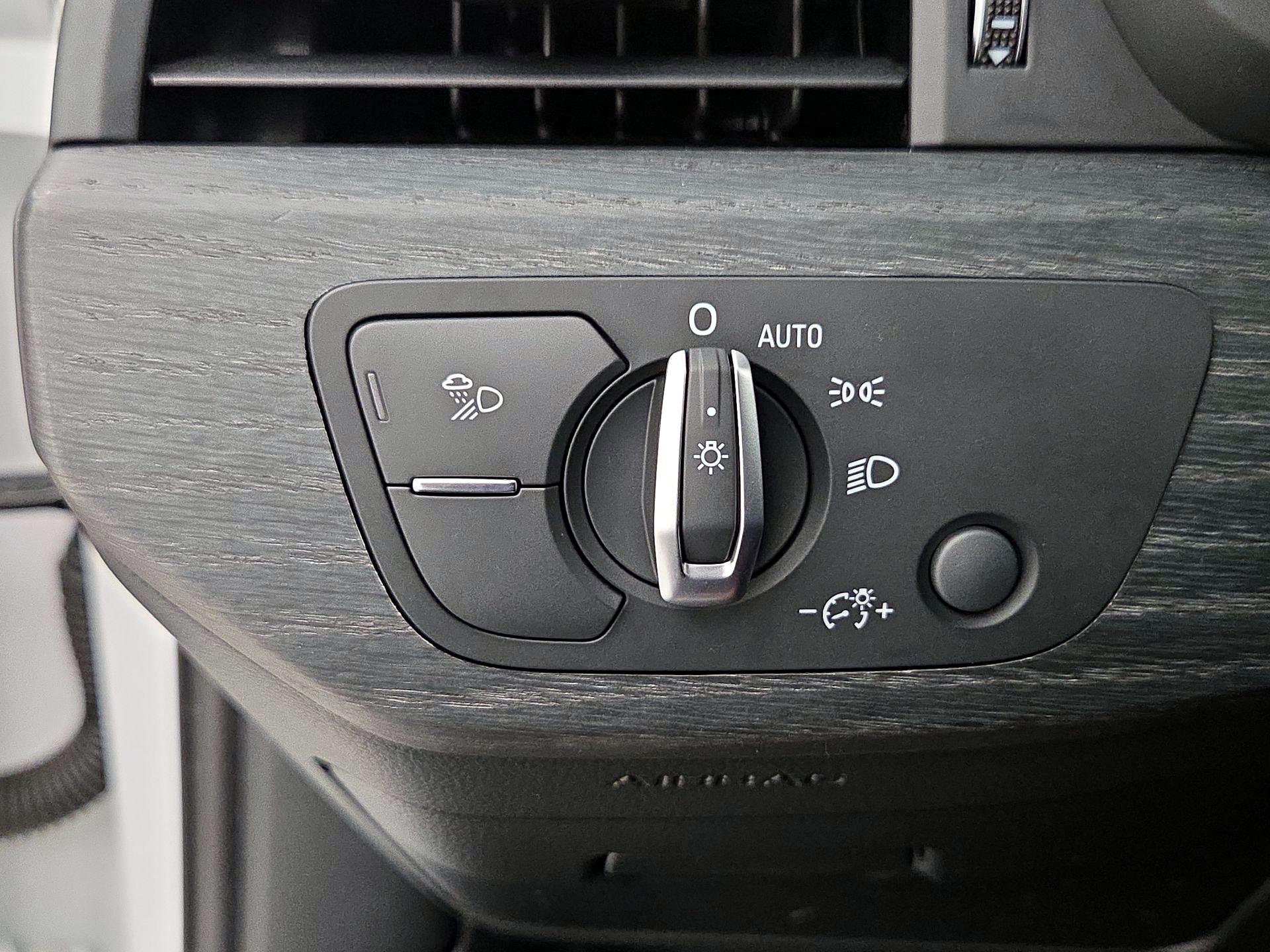 Thumbnail: 2021 Audi A4 - 13