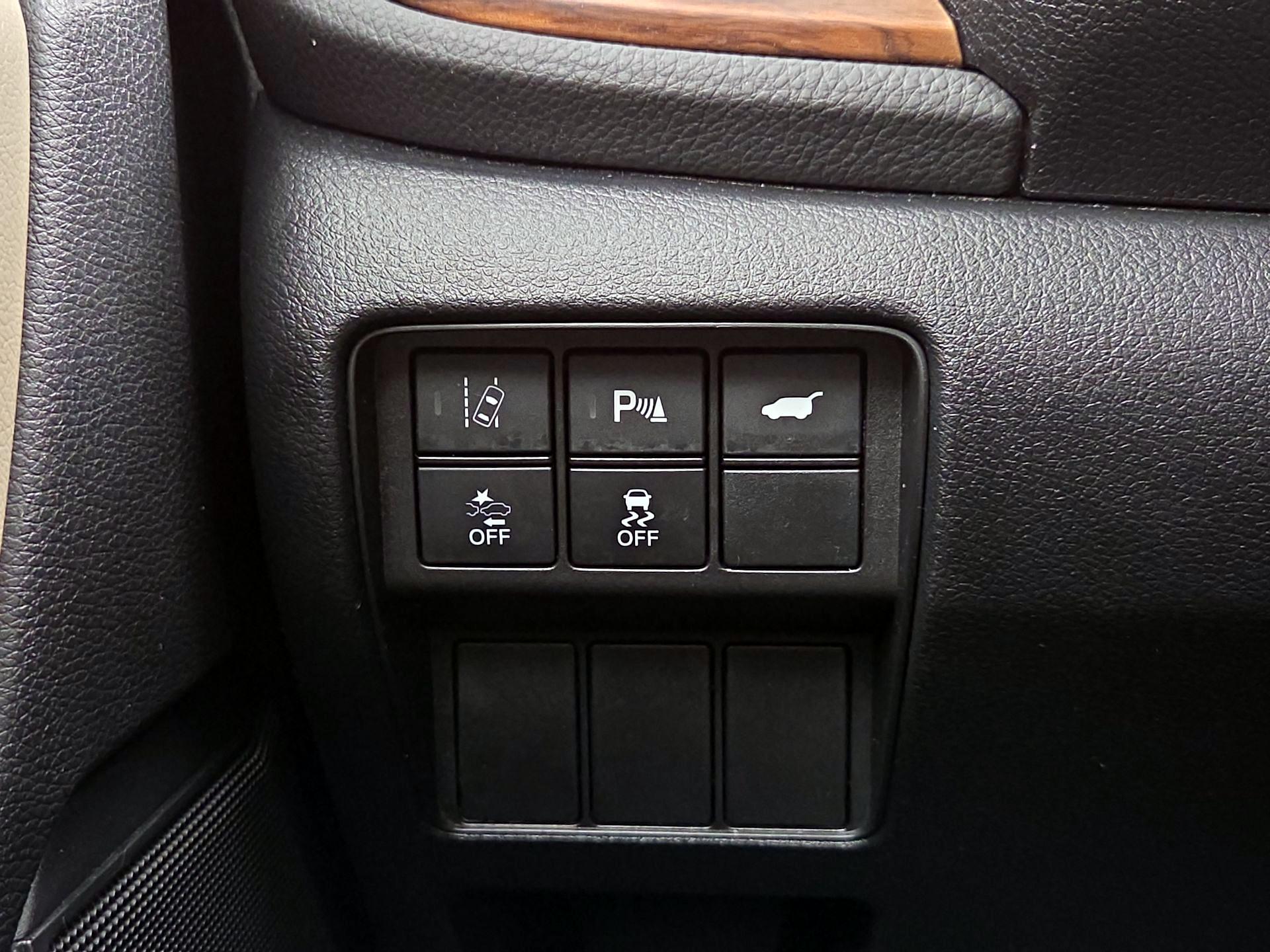 Thumbnail: 2020 Honda CR-V - 13