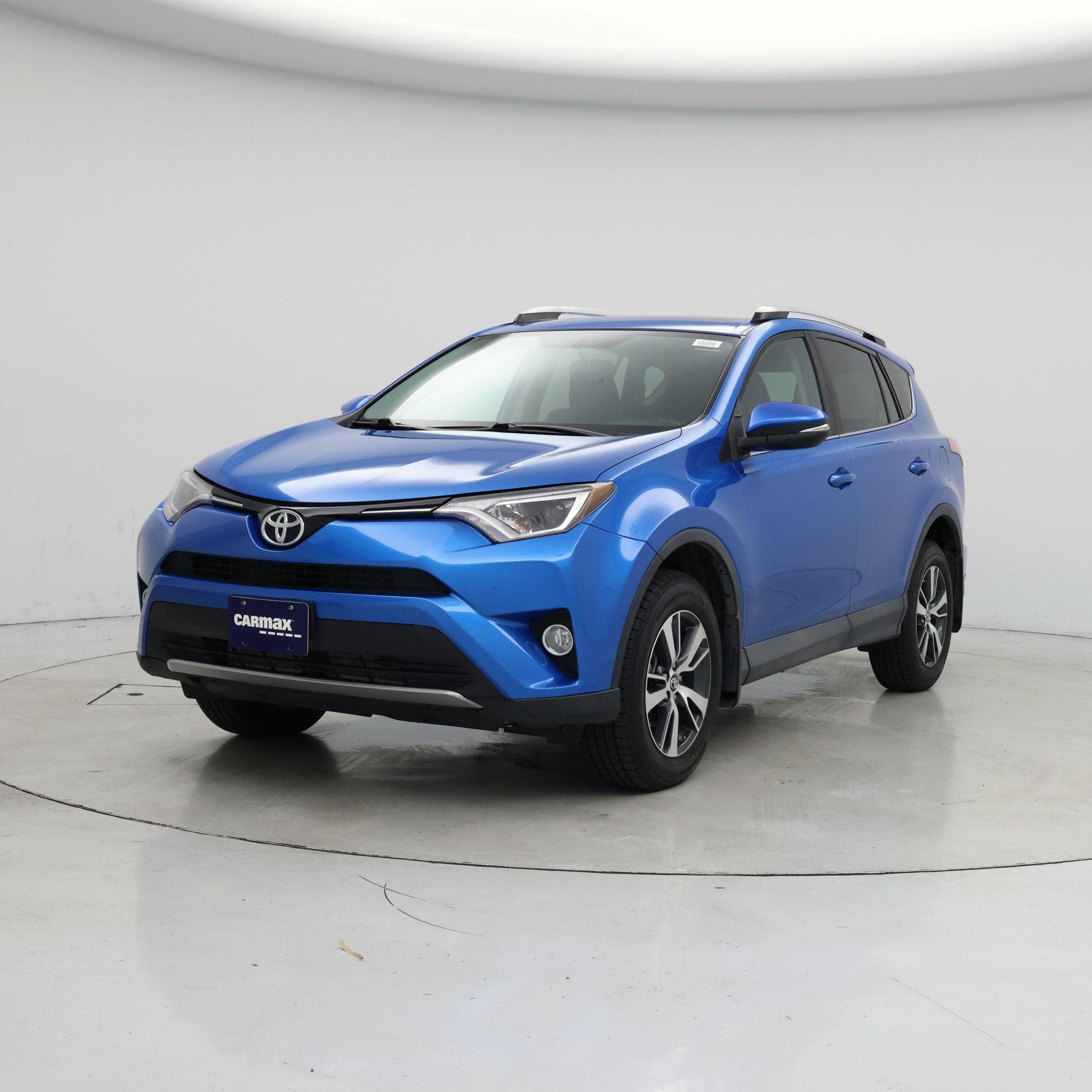 Thumbnail: 2016 Toyota RAV4 - 4