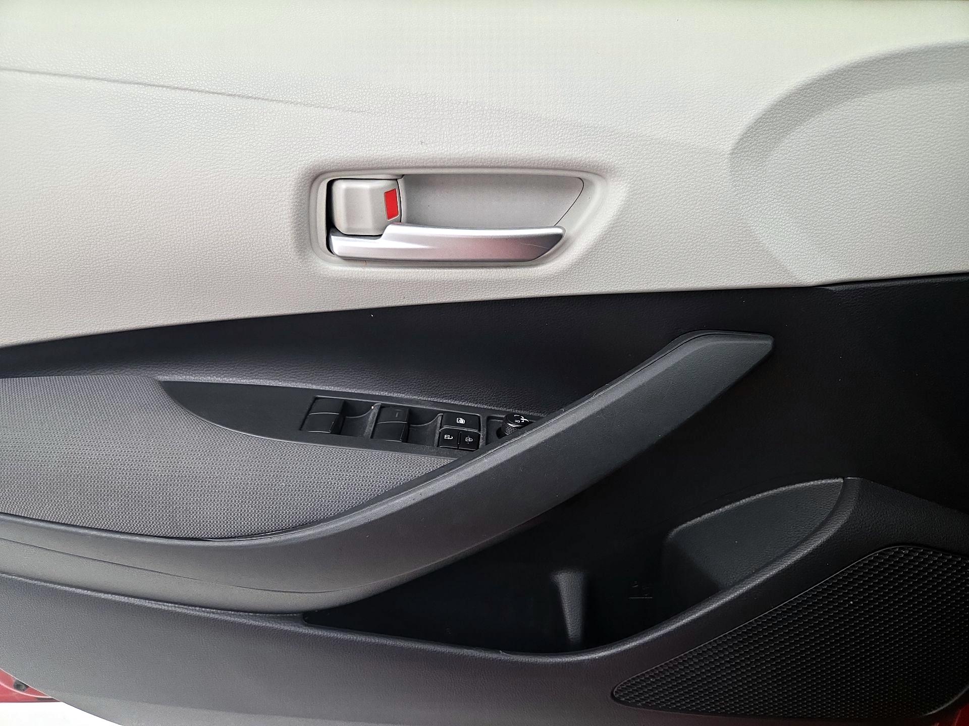 Thumbnail: 2020 Toyota Corolla - 12