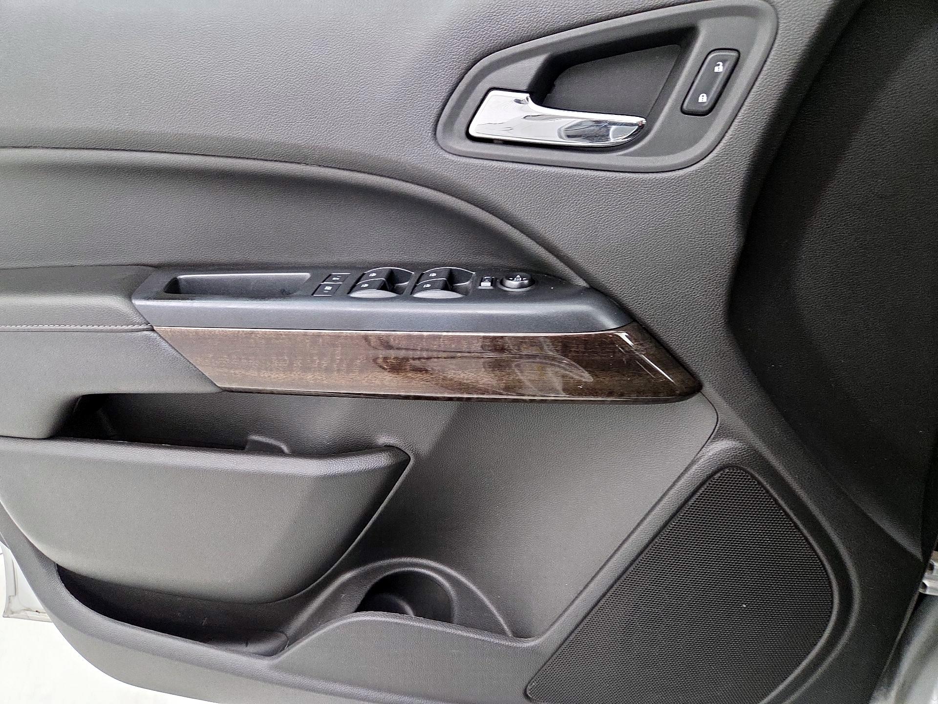 Thumbnail: 2016 GMC Canyon - 12