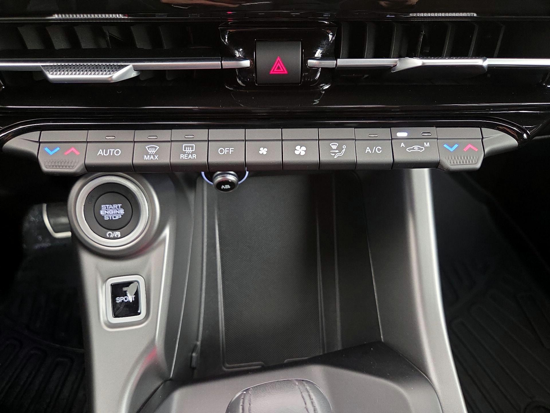 Thumbnail: 2024 Dodge Hornet - 16