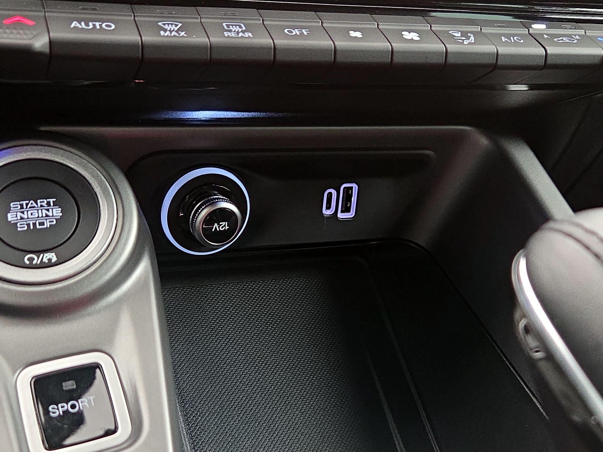 Thumbnail: 2024 Dodge Hornet - 18