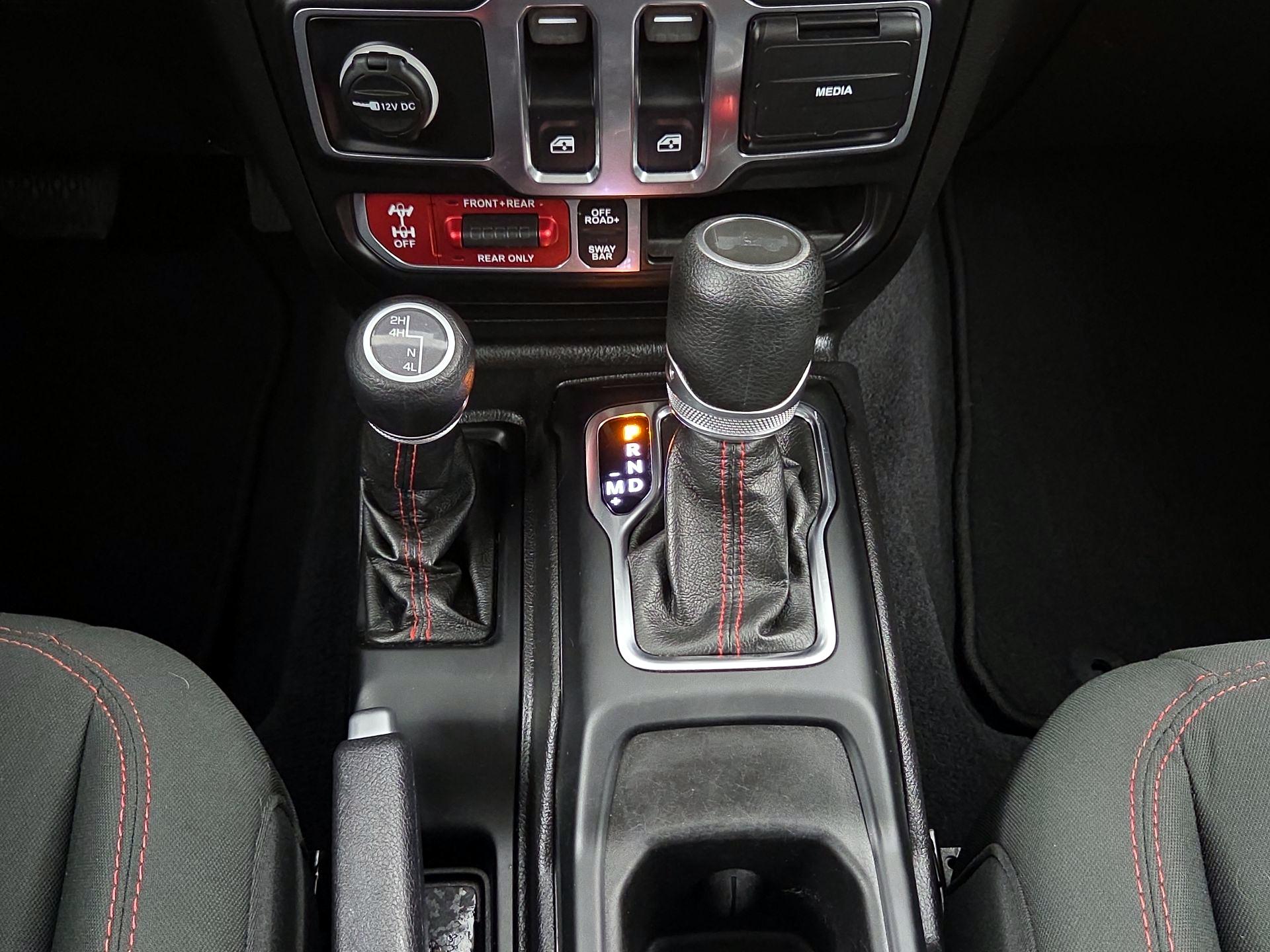 Thumbnail: 2021 Jeep Wrangler - 17