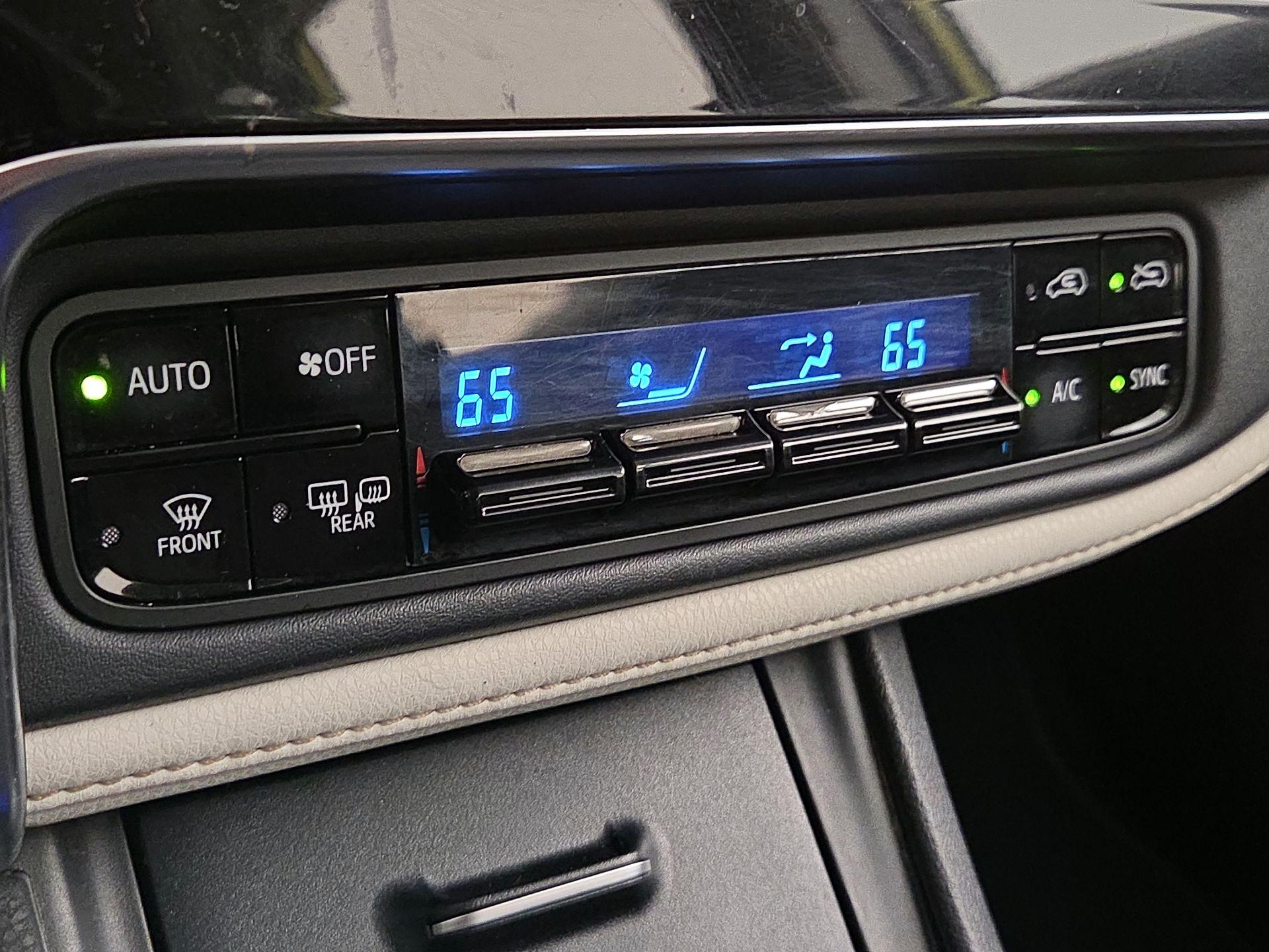 Thumbnail: 2016 Scion iM - 16