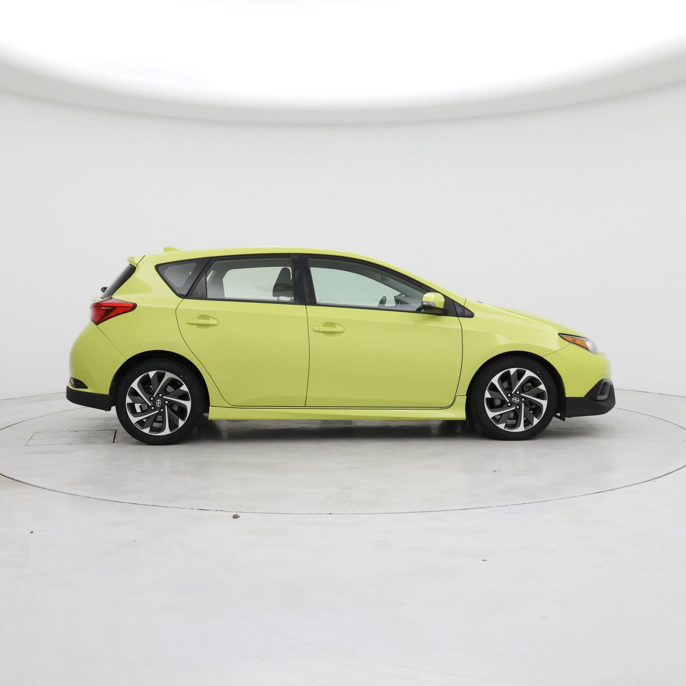 Thumbnail: 2016 Scion iM - 7