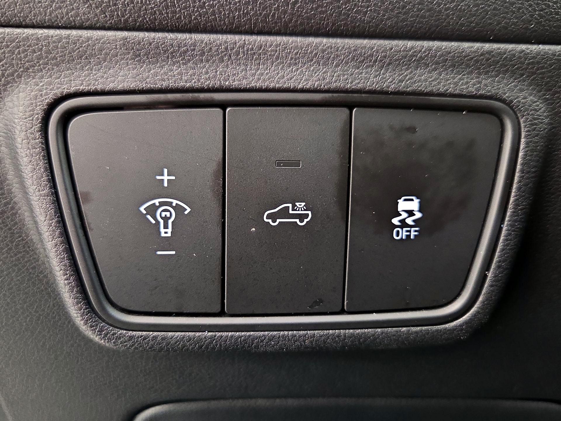 Thumbnail: 2023 Hyundai Santa Cruz - 13