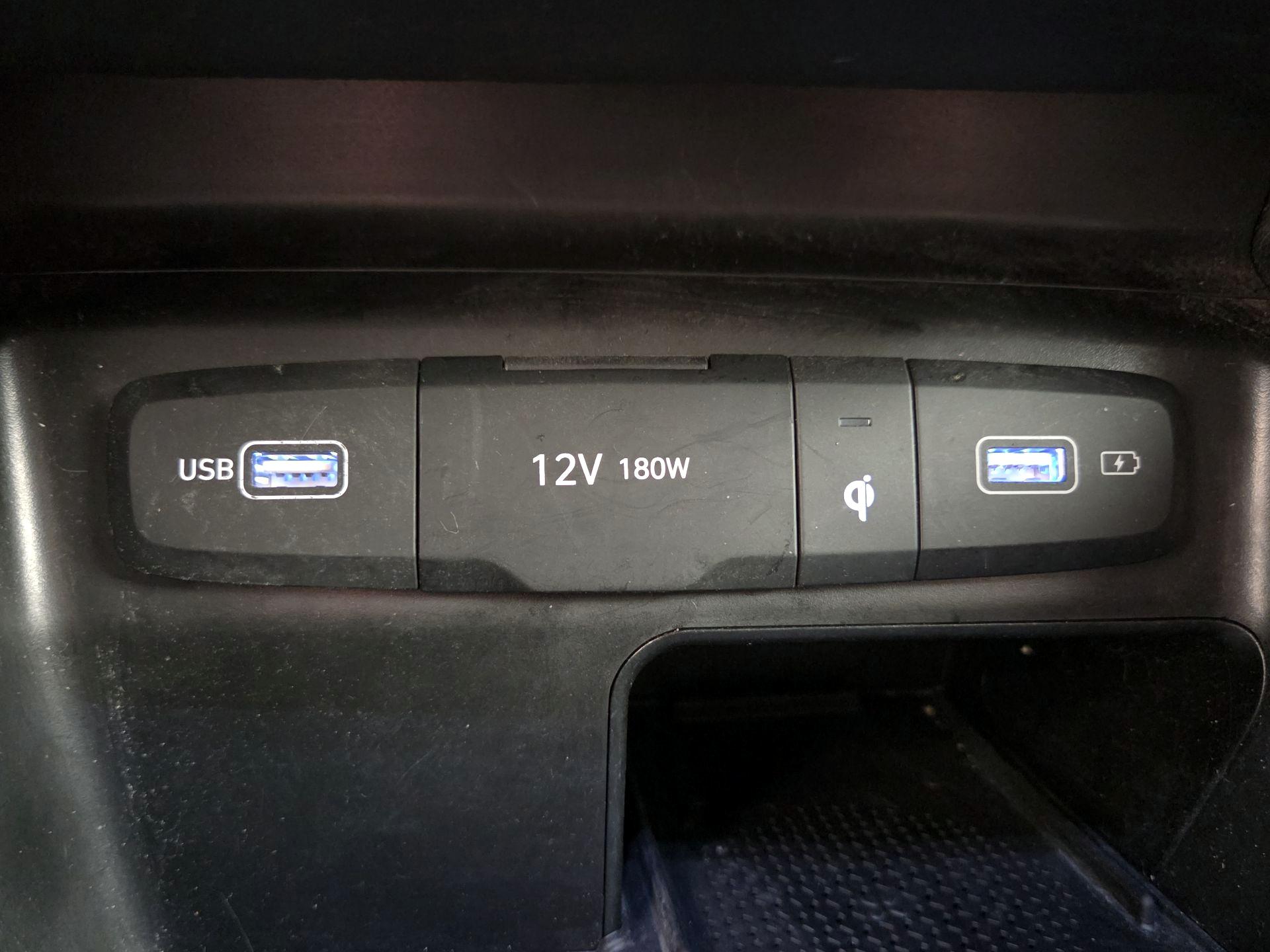 Thumbnail: 2023 Hyundai Santa Cruz - 18