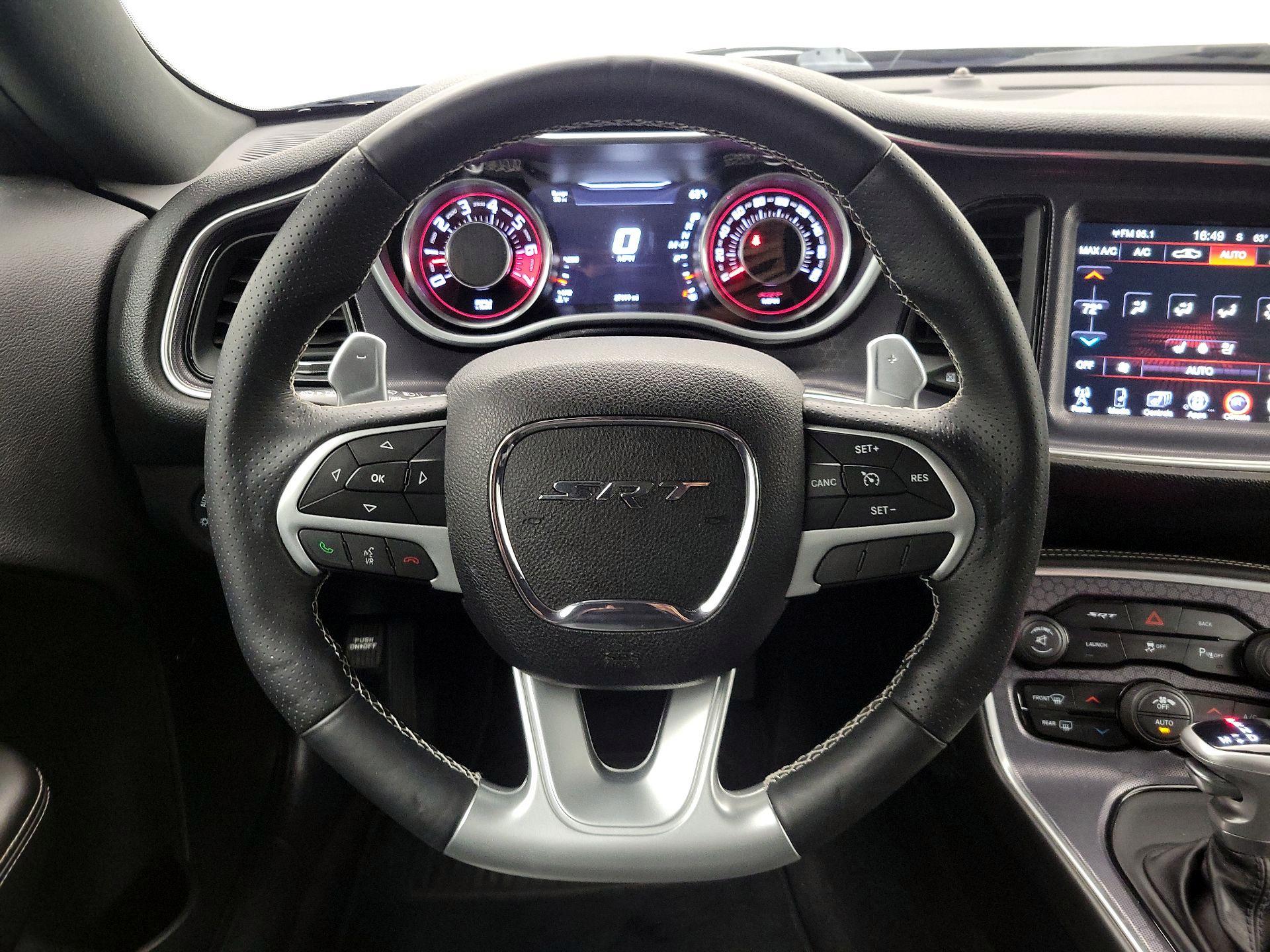 Thumbnail: 2016 Dodge Challenger - 10